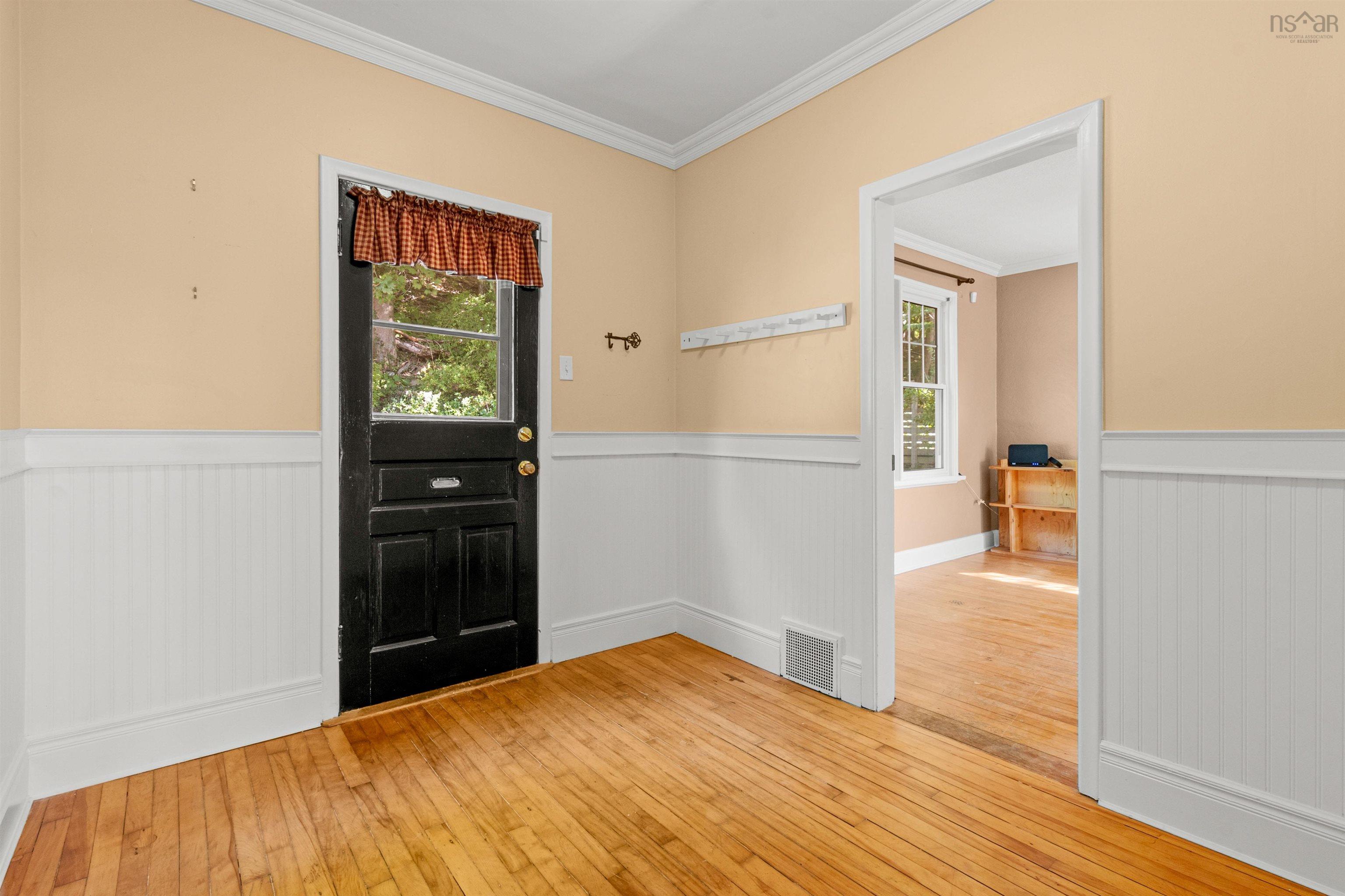 137 Pleasant Street, Dartmouth, NS (MLS 202523719)