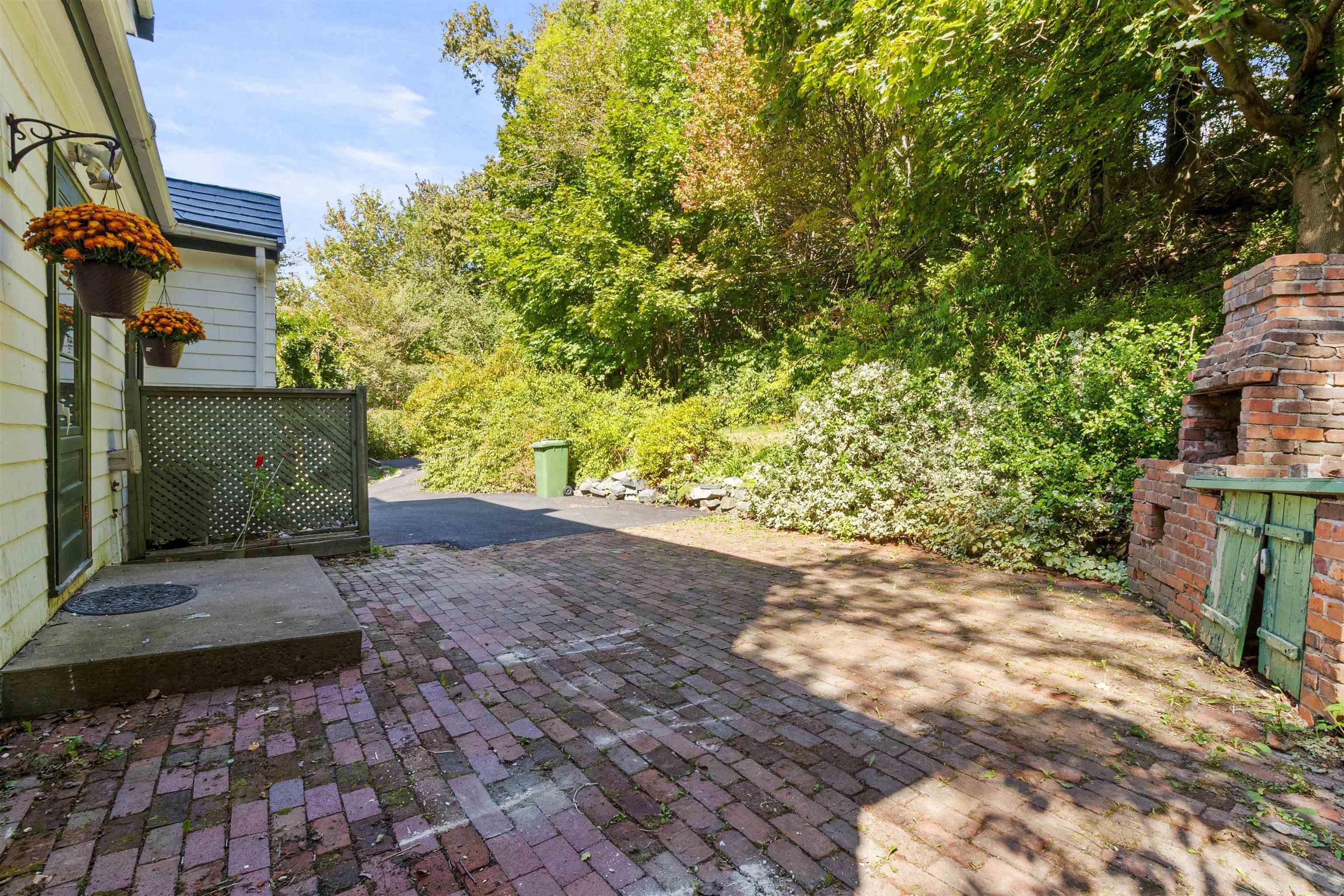 137 Pleasant Street, Dartmouth, NS (MLS 202523719)