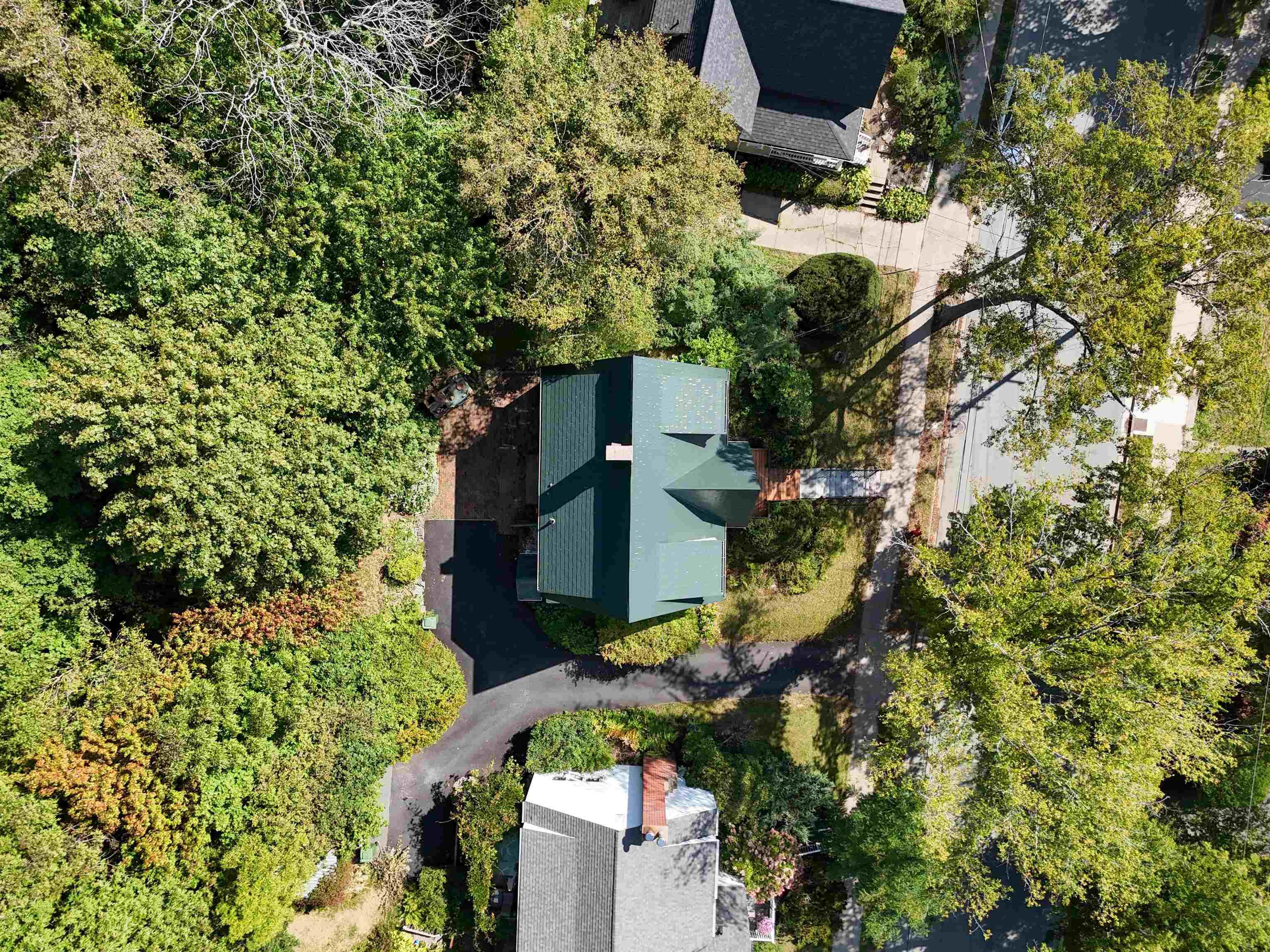 137 Pleasant Street, Dartmouth, NS (MLS 202523719)