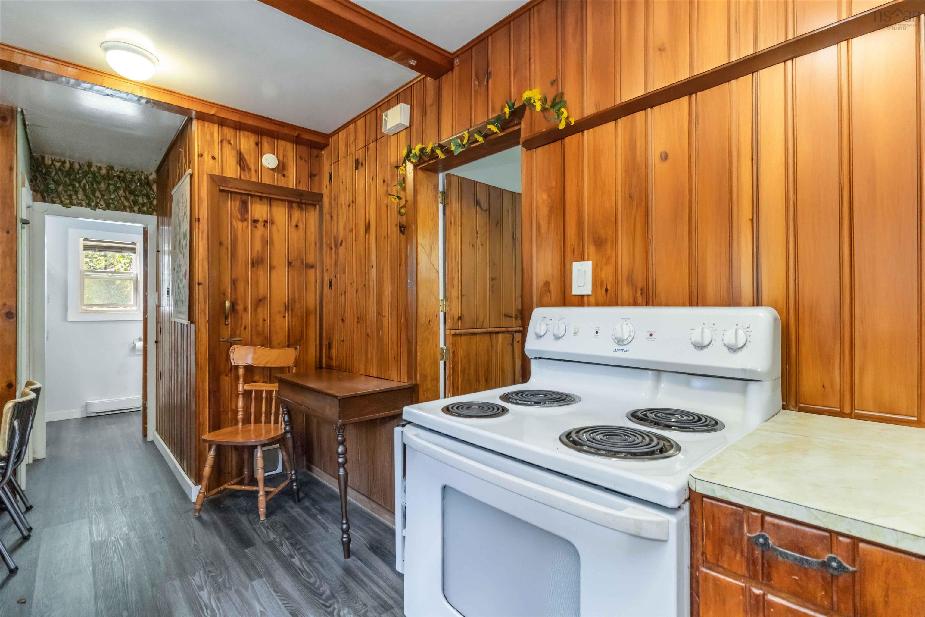 4 & 6 Hemlock Street, Dartmouth, NS (MLS 202523721)