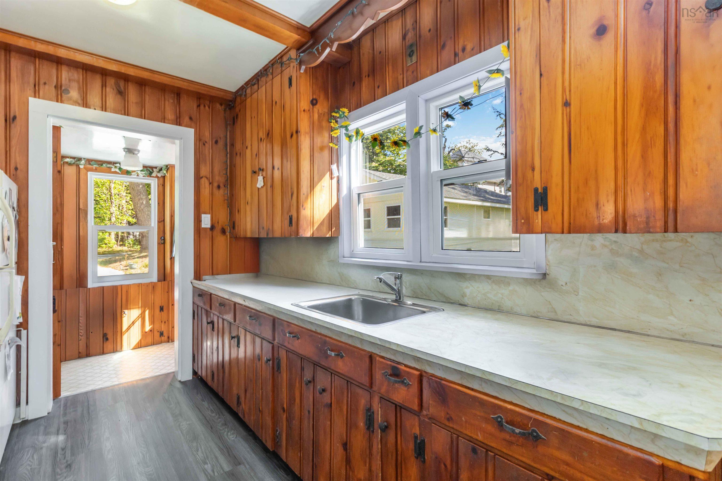 4 & 6 Hemlock Street, Dartmouth, NS (MLS 202523721)