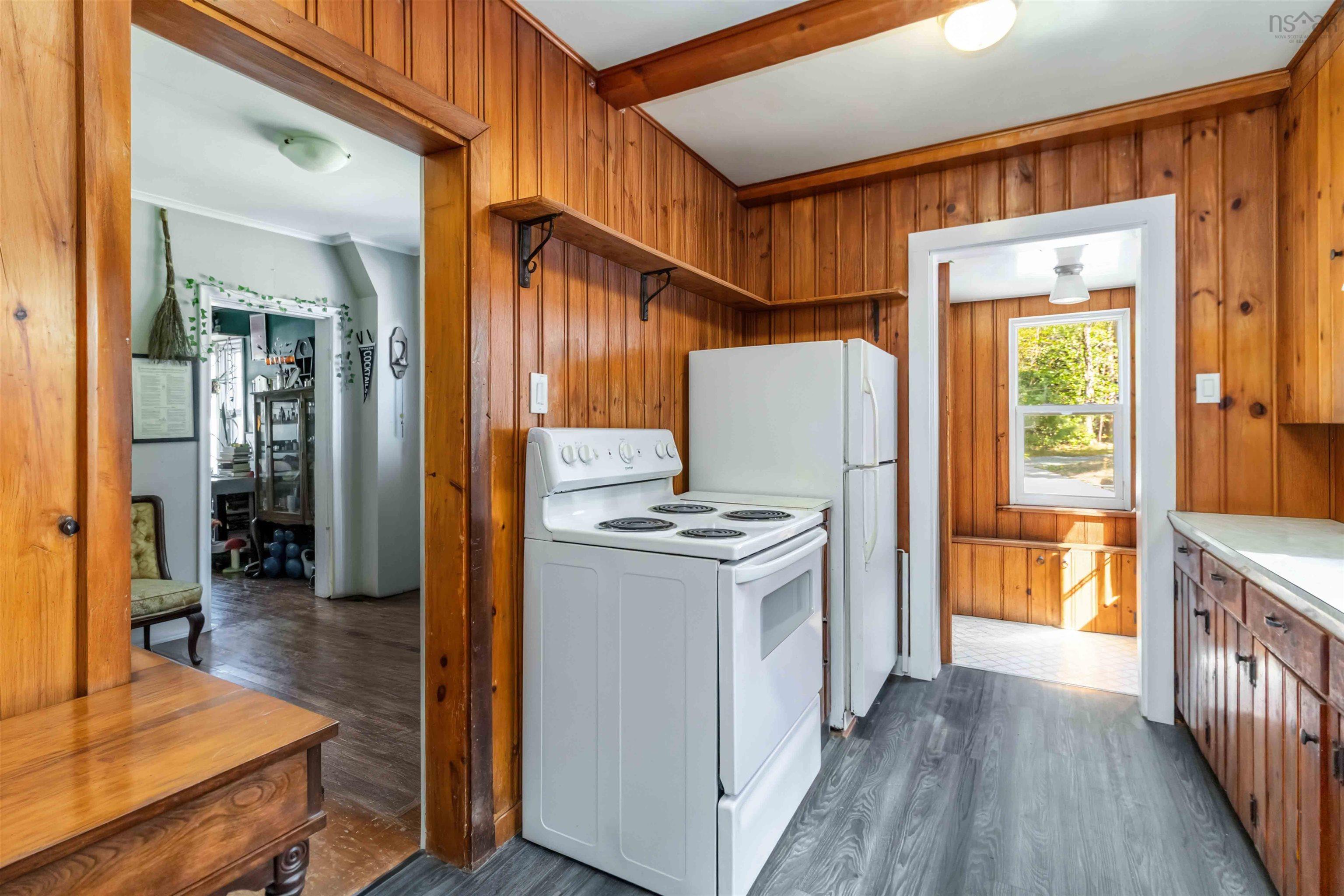 4 & 6 Hemlock Street, Dartmouth, NS (MLS 202523721)