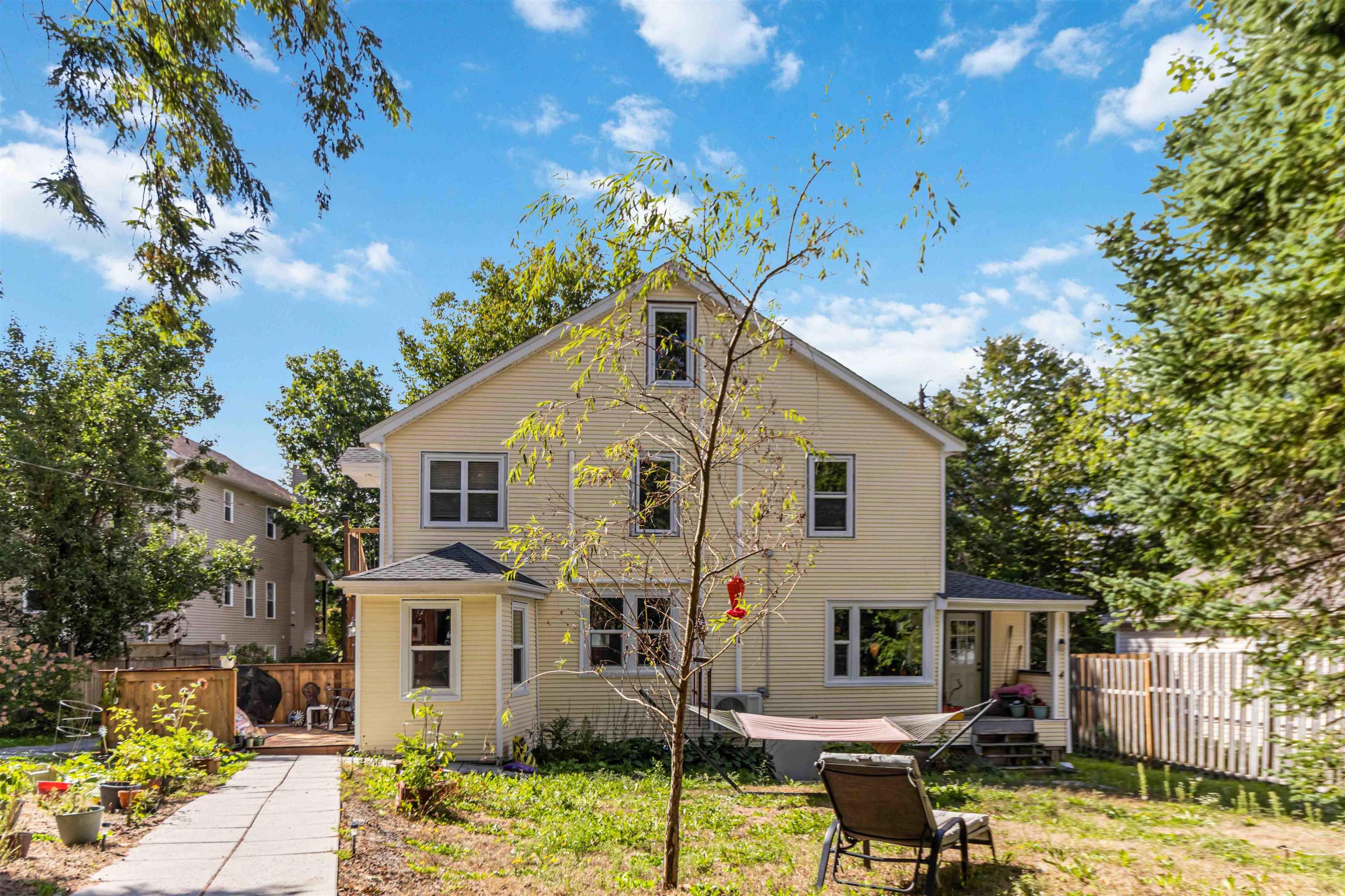 4 & 6 Hemlock Street, Dartmouth, NS (MLS 202523721)