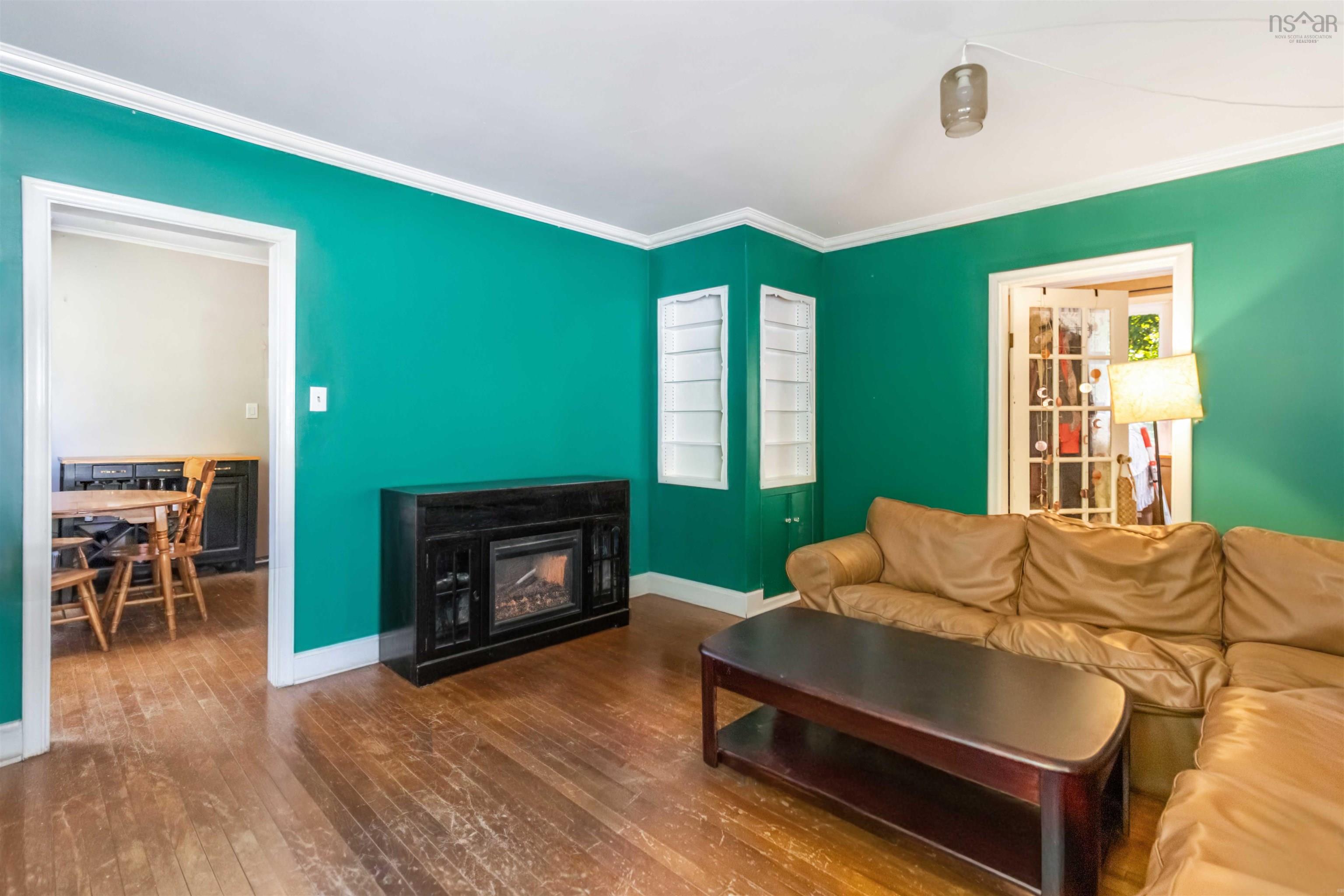 4 & 6 Hemlock Street, Dartmouth, NS (MLS 202523721)