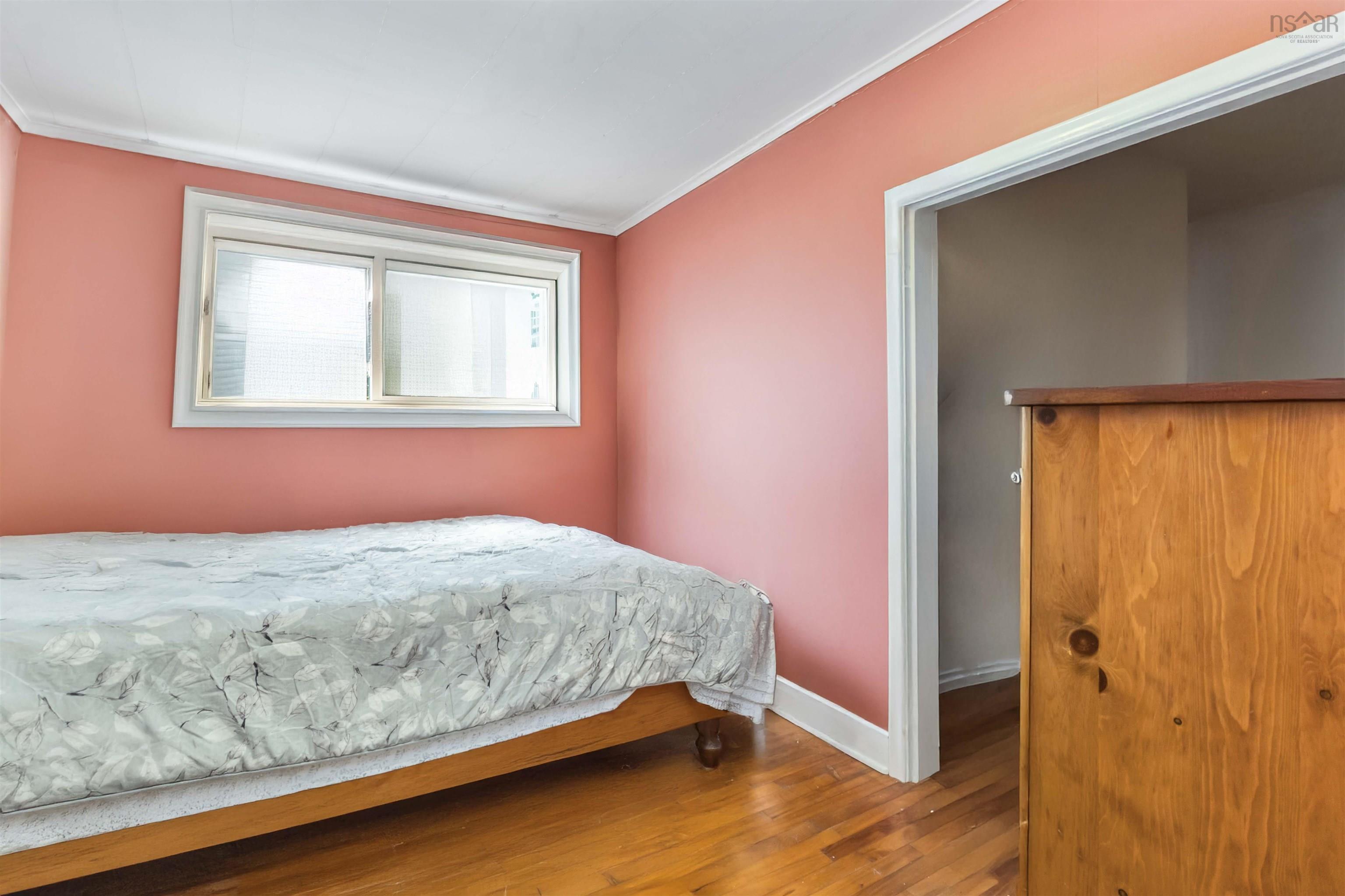 4 & 6 Hemlock Street, Dartmouth, NS (MLS 202523721)