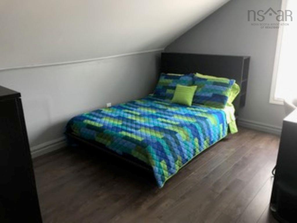 4 & 6 Hemlock Street, Dartmouth, NS (MLS 202523721)