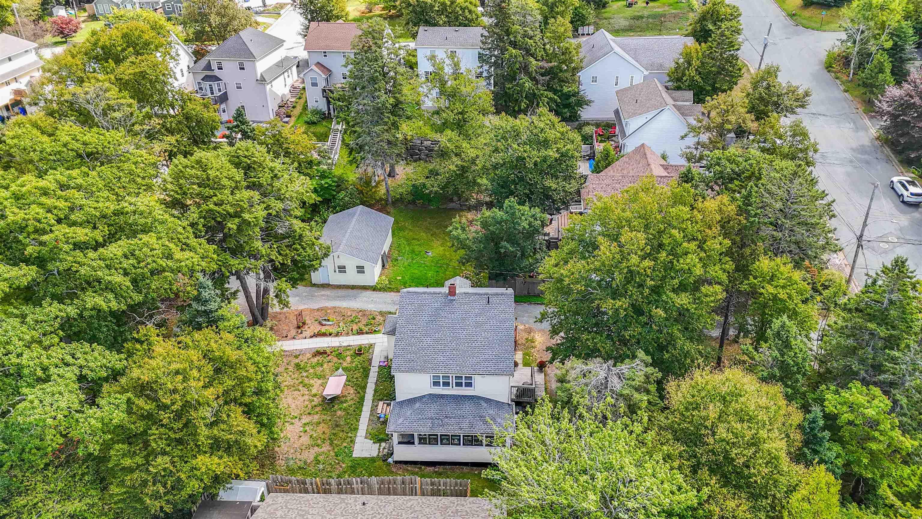 4 & 6 Hemlock Street, Dartmouth, NS (MLS 202523721)