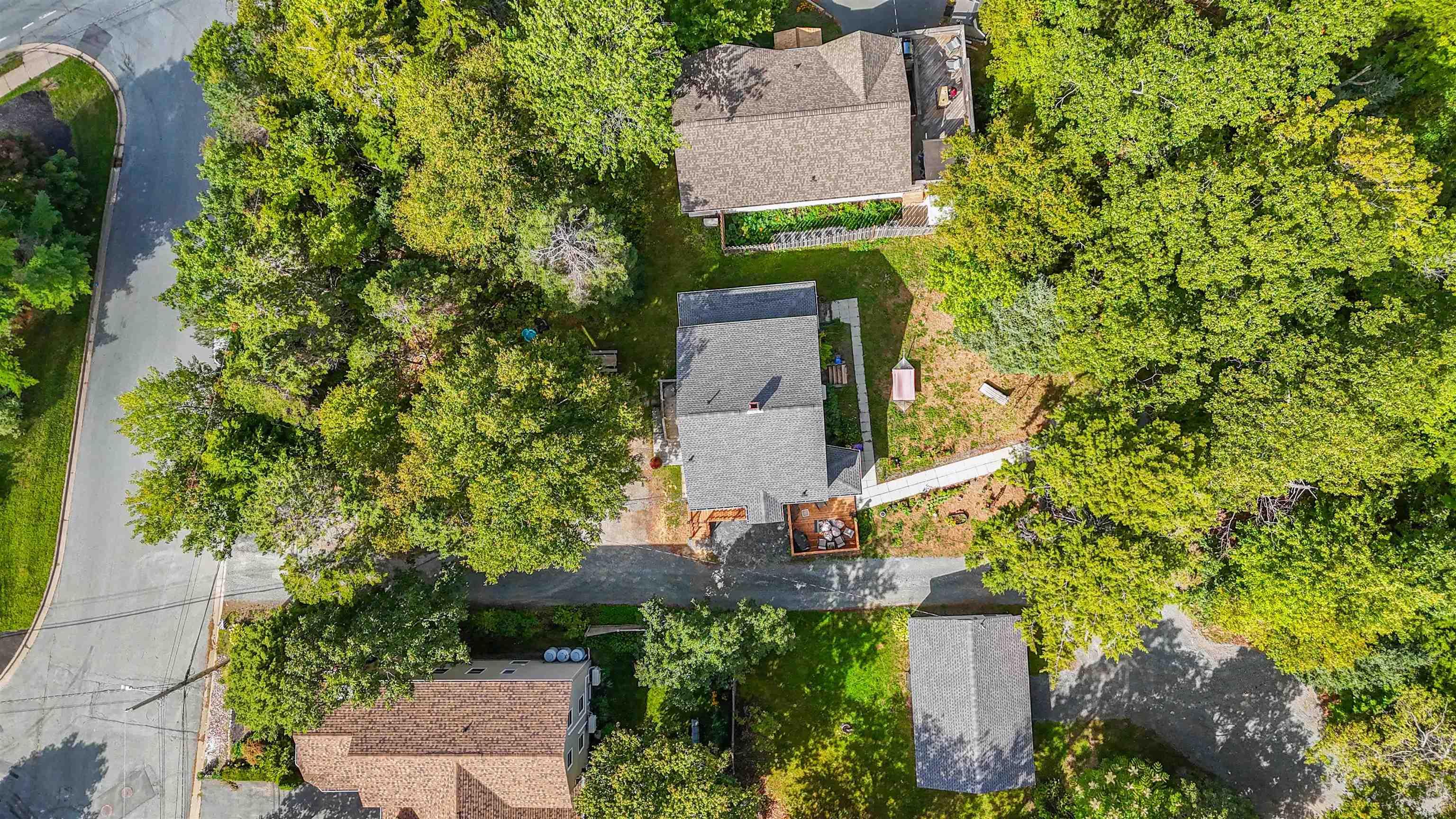 4 & 6 Hemlock Street, Dartmouth, NS (MLS 202523721)