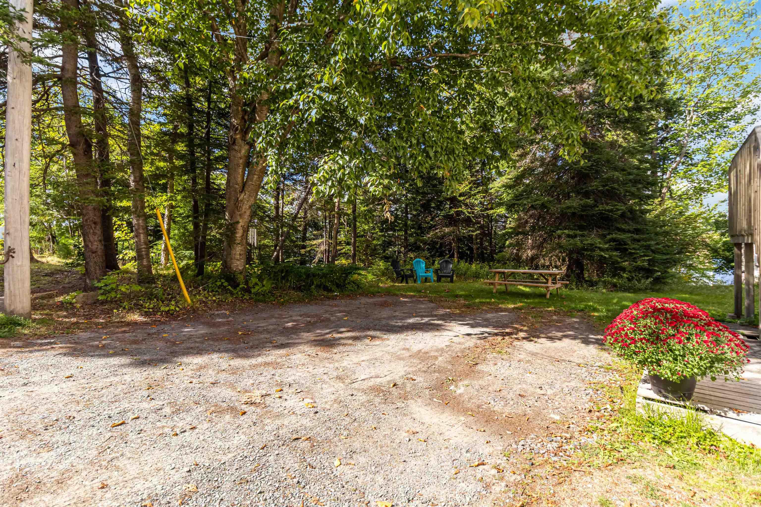 4 & 6 Hemlock Street, Dartmouth, NS (MLS 202523721)