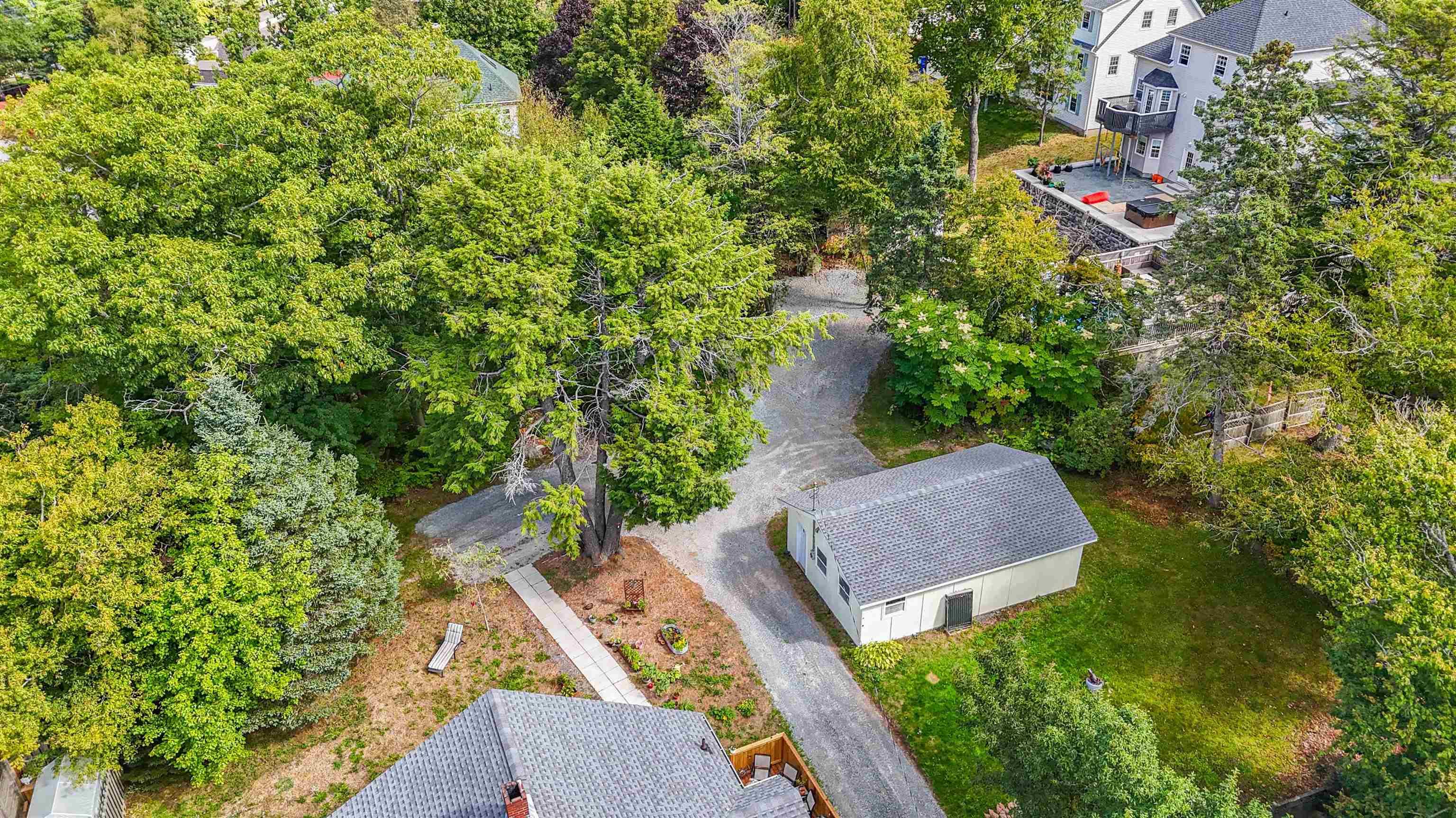 4 & 6 Hemlock Street, Dartmouth, NS (MLS® 202523730)