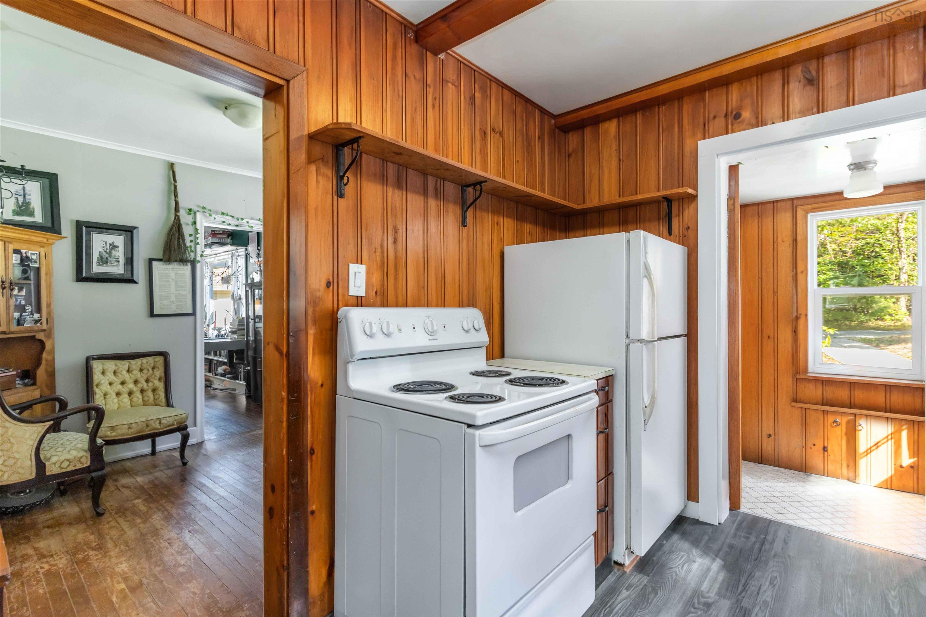 4 & 6 Hemlock Street, Dartmouth, NS (MLS 202523730)