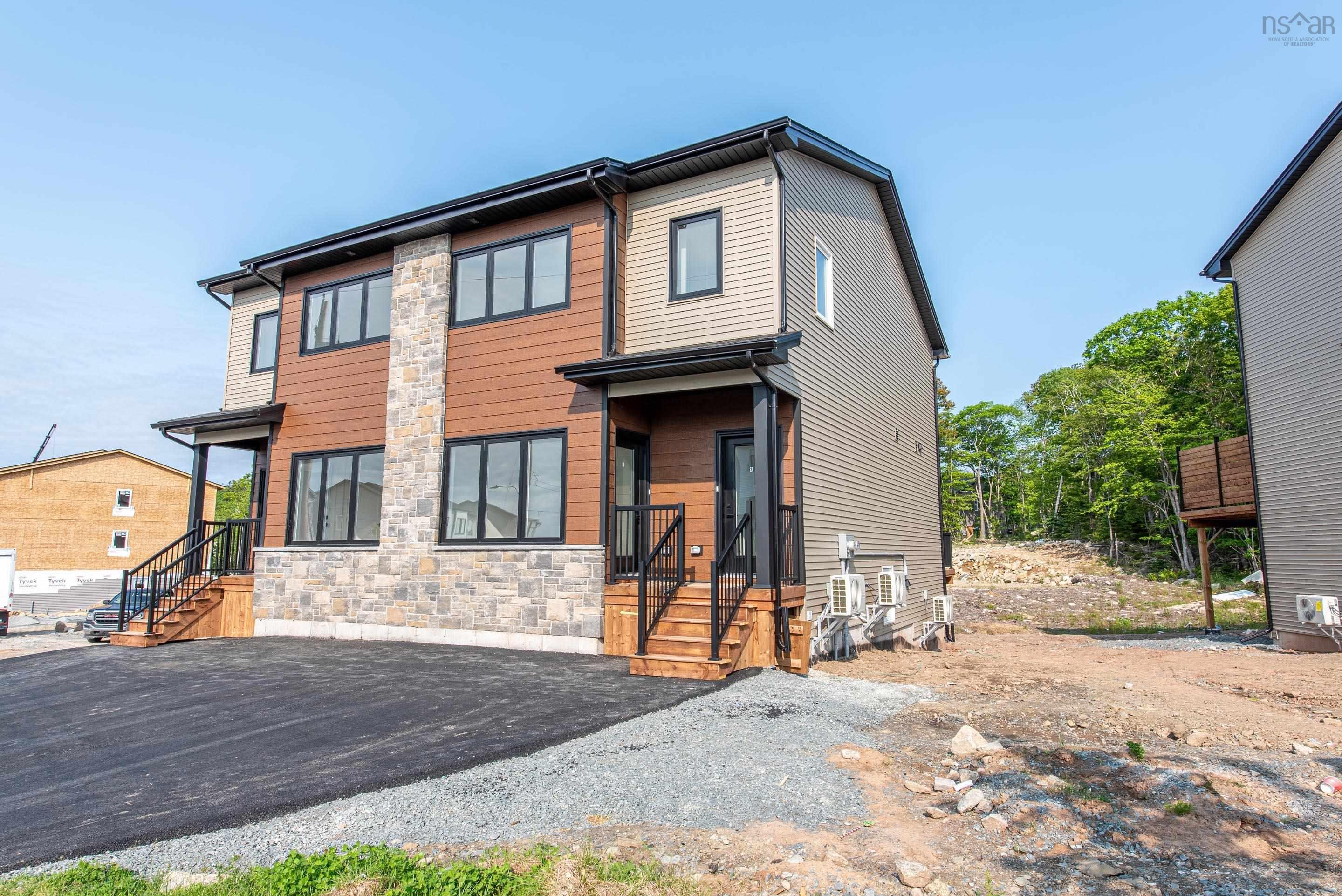 130 Colonial Crescent, Halifax, NS (MLS 202523773)