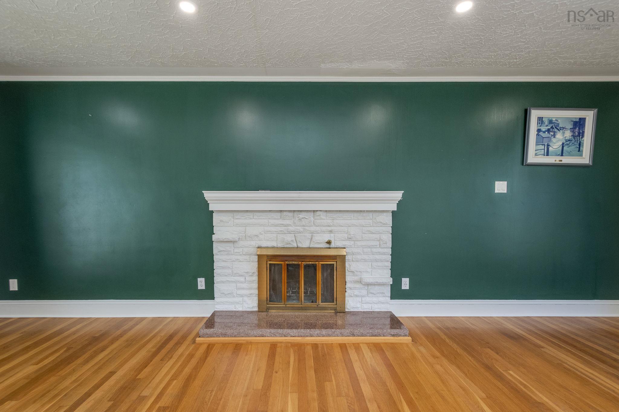 1 Grandview Drive, Dartmouth, NS (MLS 202523786)