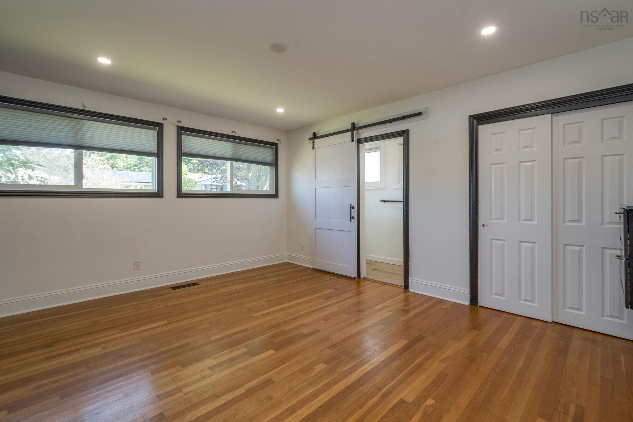 1 Grandview Drive, Dartmouth, NS (MLS 202523786)