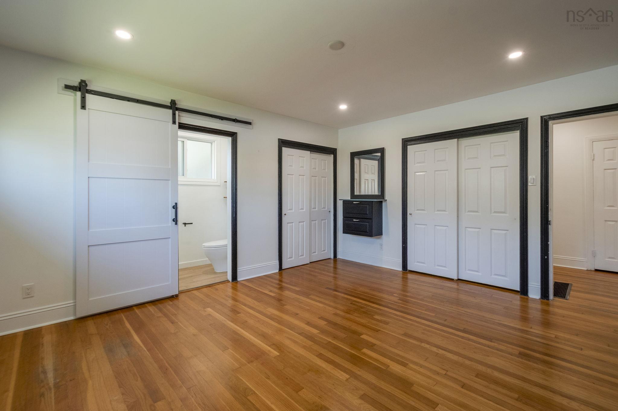 1 Grandview Drive, Dartmouth, NS (MLS 202523786)