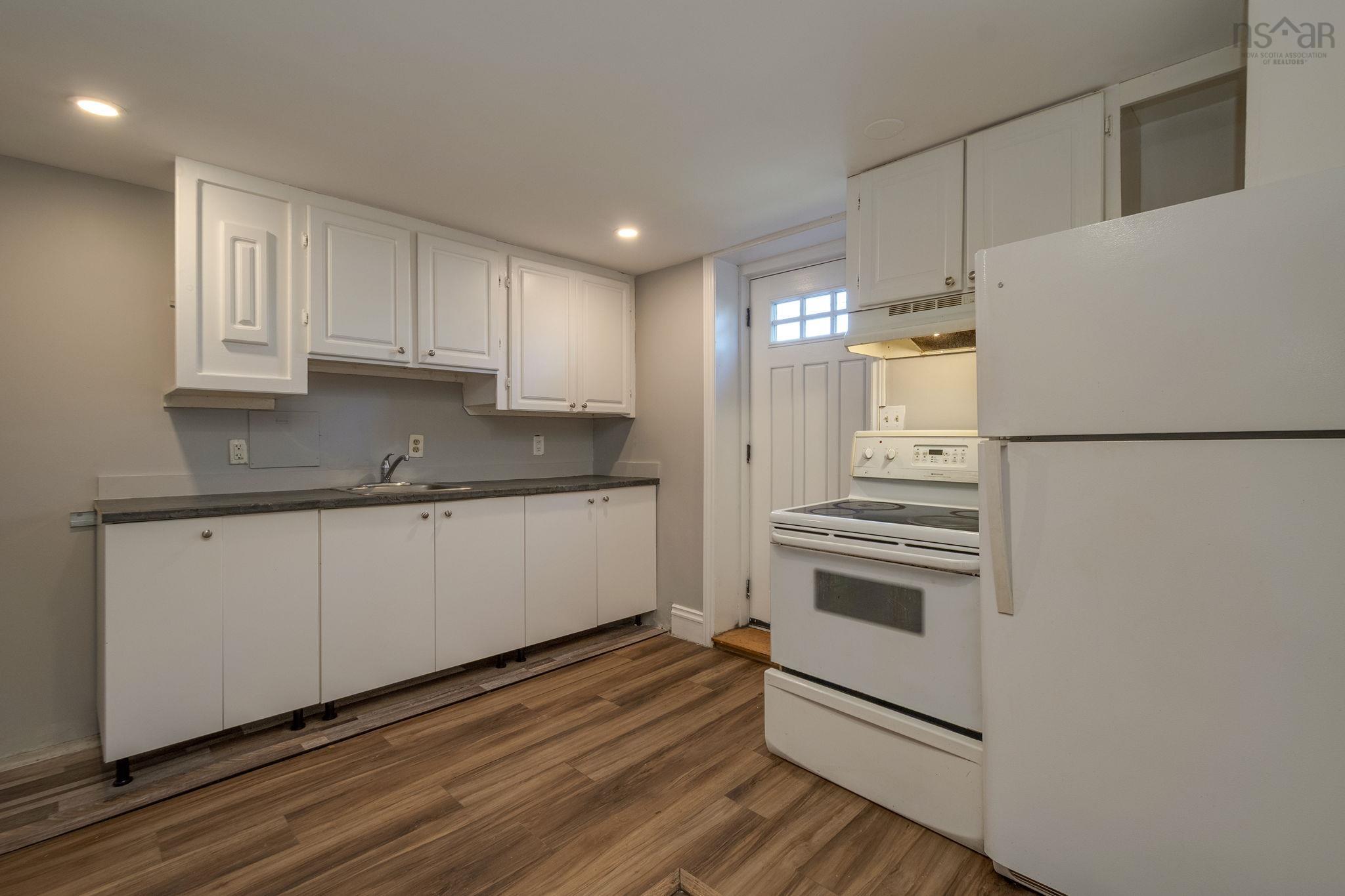 1 Grandview Drive, Dartmouth, NS (MLS 202523786)