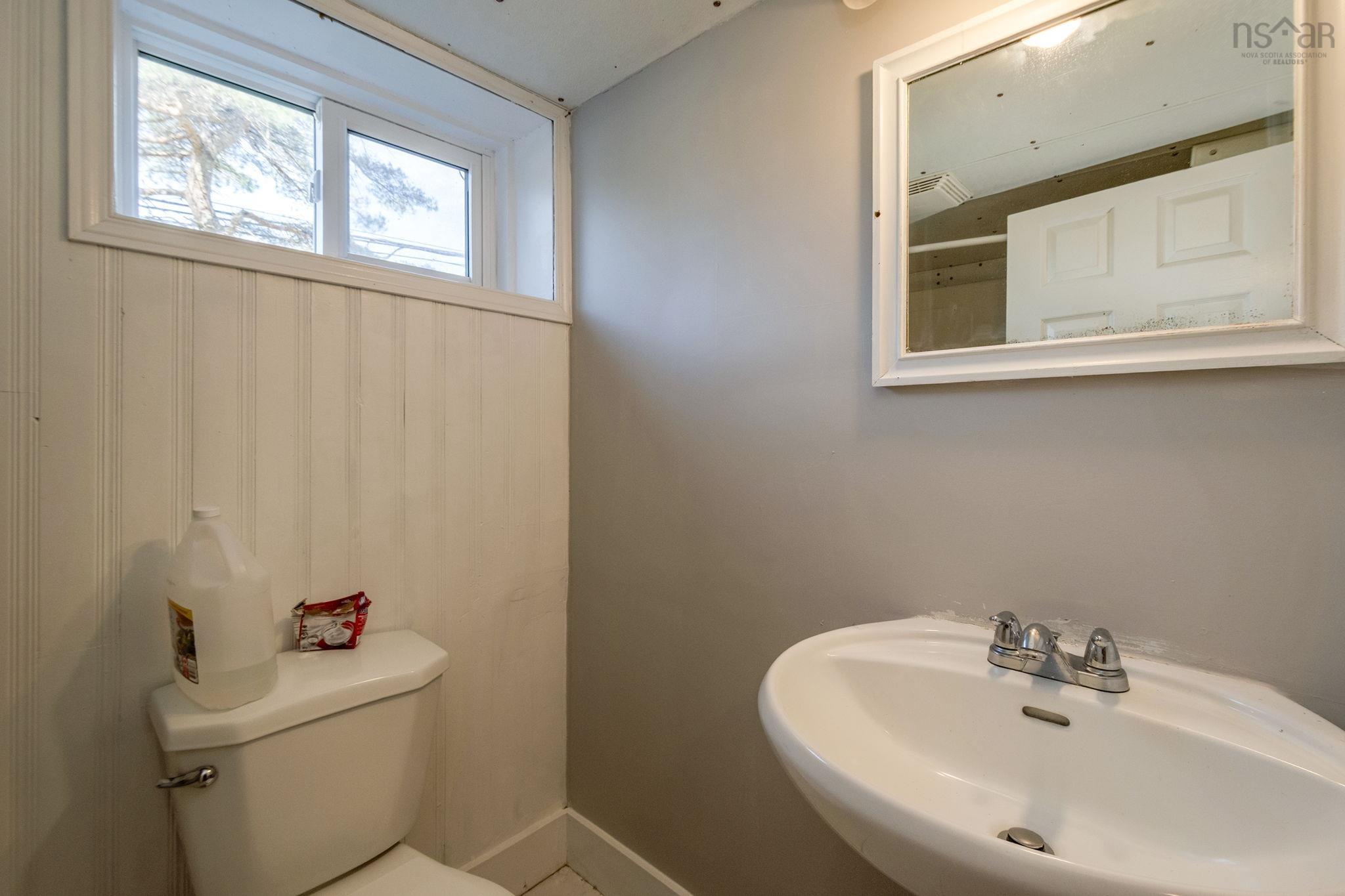 1 Grandview Drive, Dartmouth, NS (MLS 202523786)