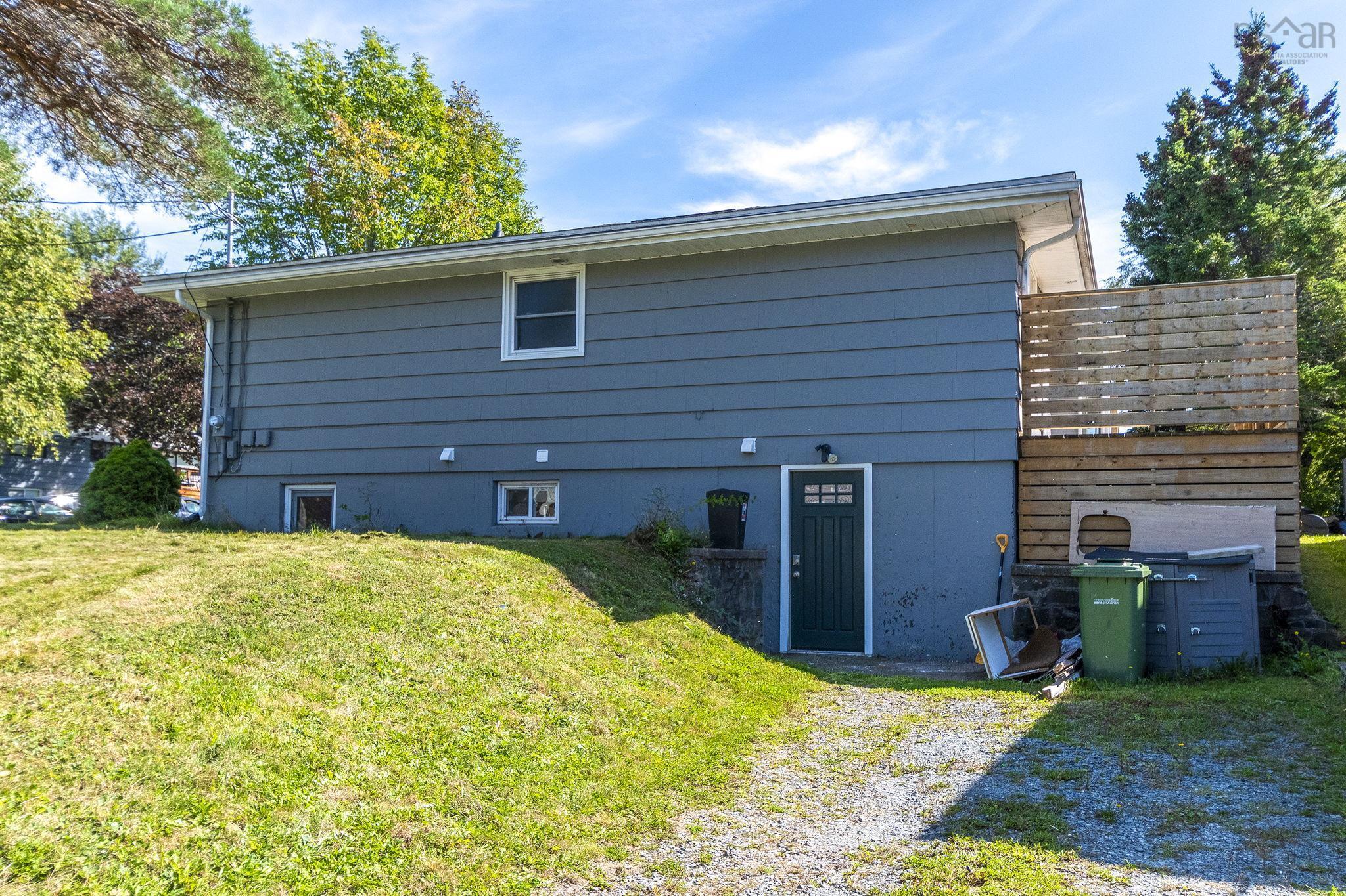 1 Grandview Drive, Dartmouth, NS (MLS 202523786)