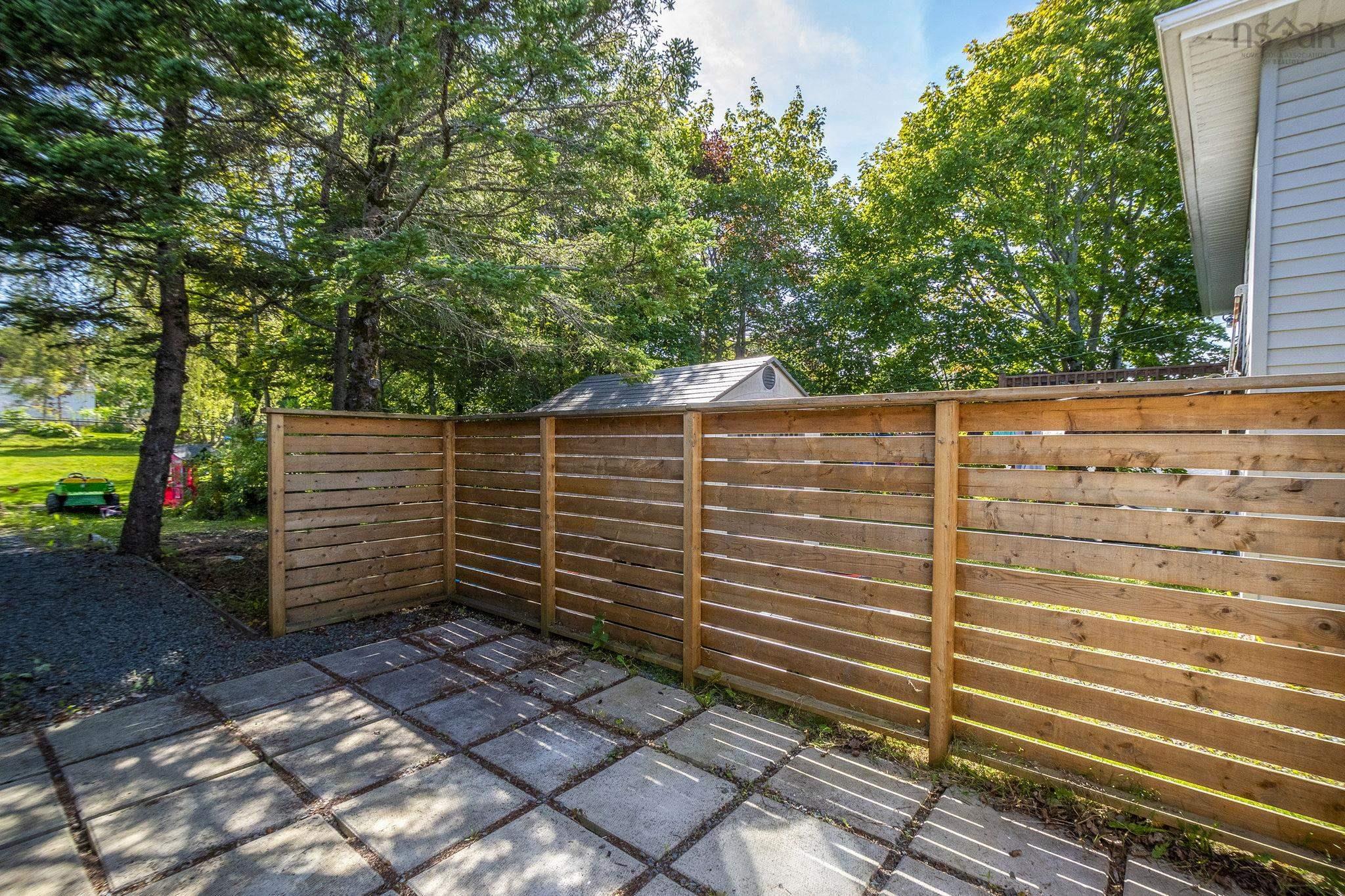 1 Grandview Drive, Dartmouth, NS (MLS 202523786)