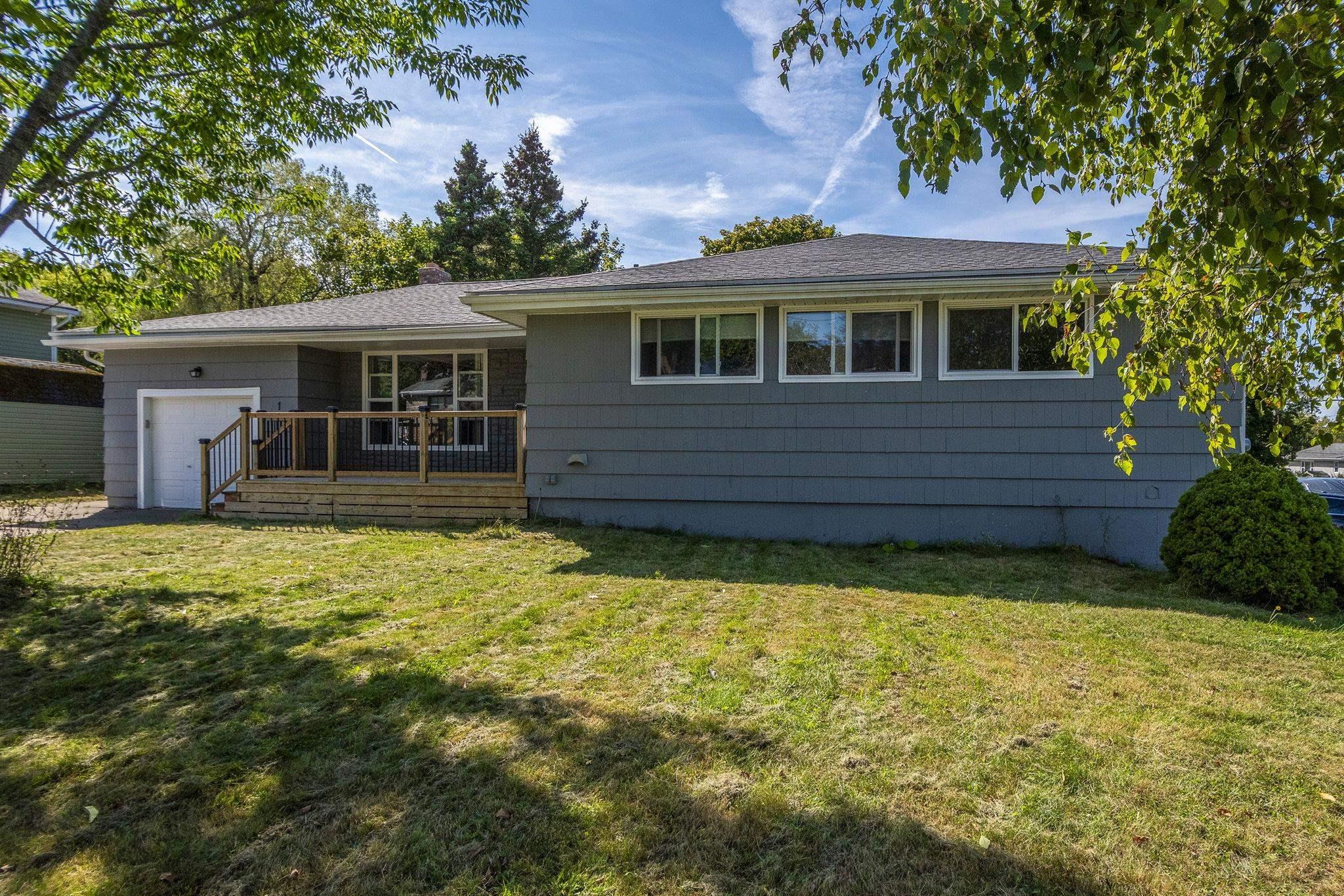 1 Grandview Drive, Dartmouth, NS (MLS 202523786)