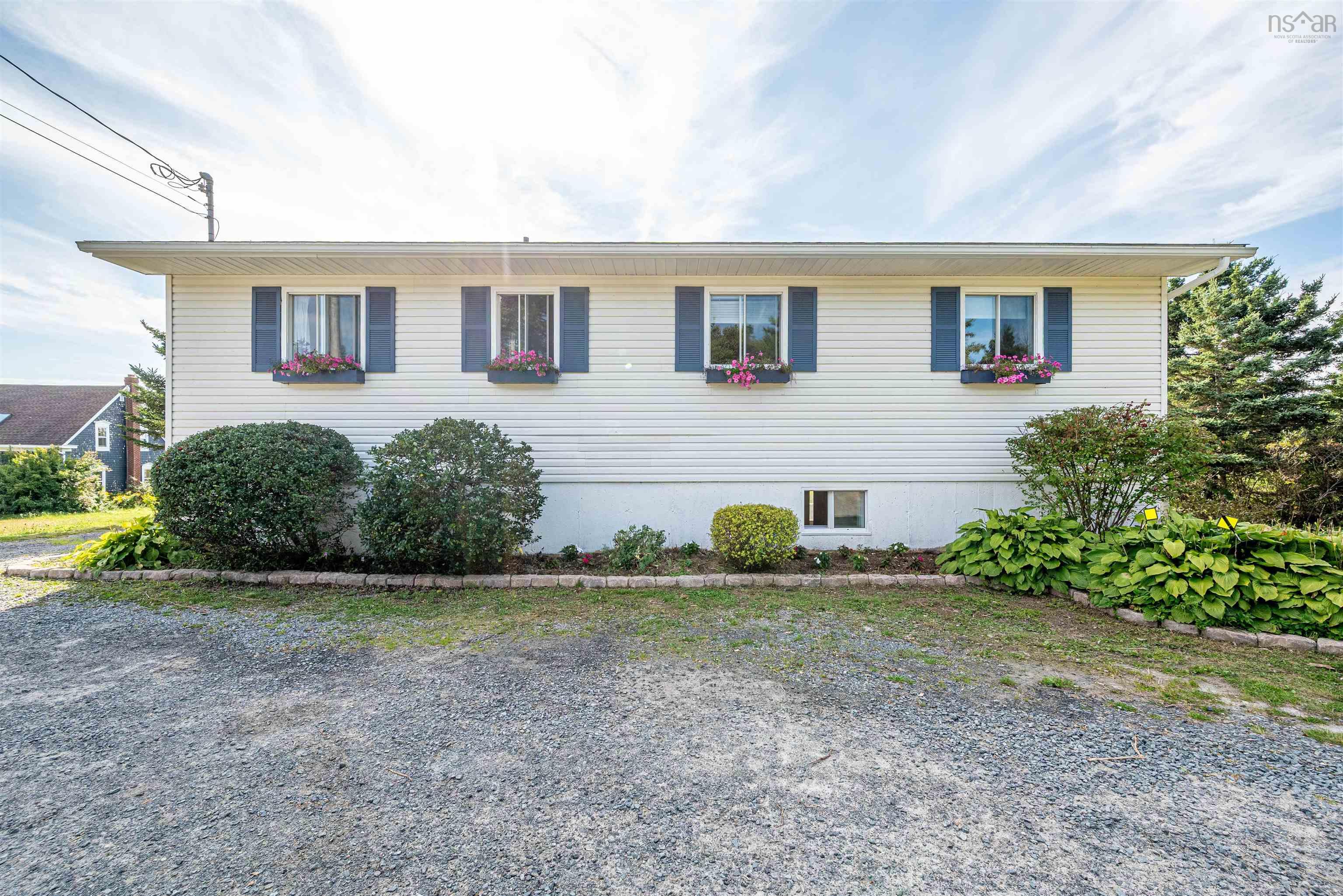 8554 Peggys Cove Road, Indian Harbour, NS (MLS 202523804)