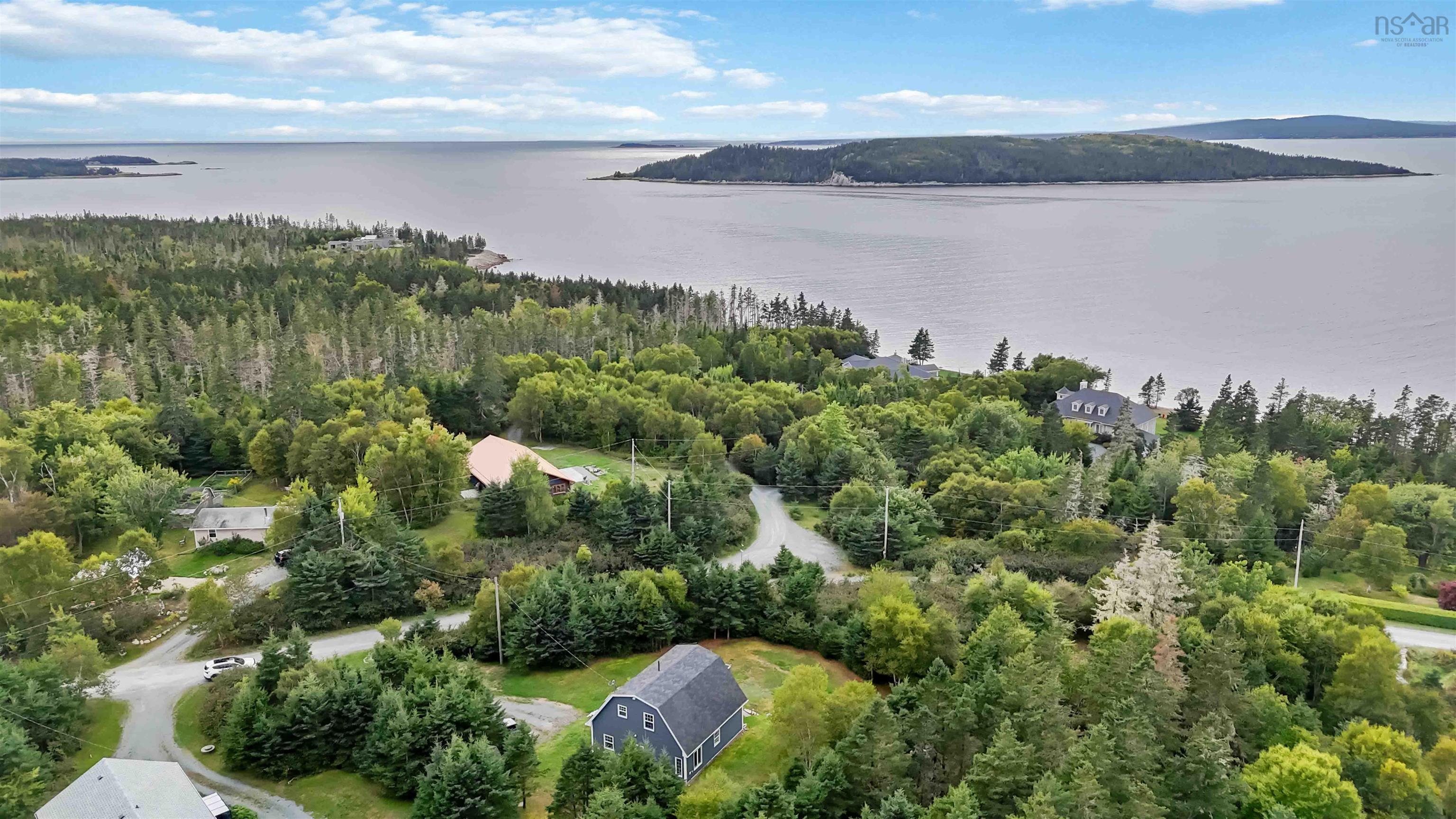 15 Amys Drive, Hackett's Cove, NS (MLS 202523819)