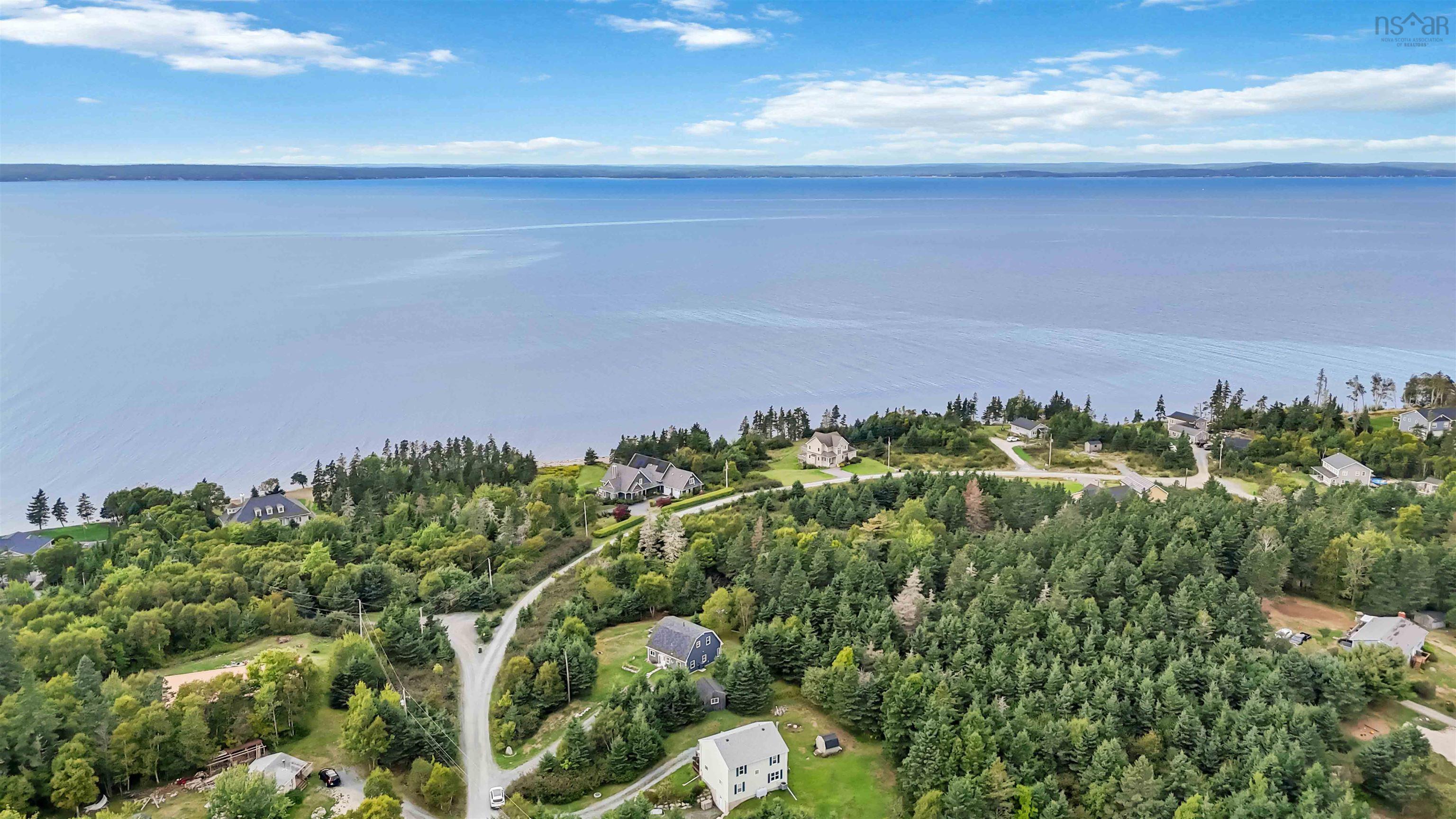 15 Amys Drive, Hackett's Cove, NS (MLS 202523819)