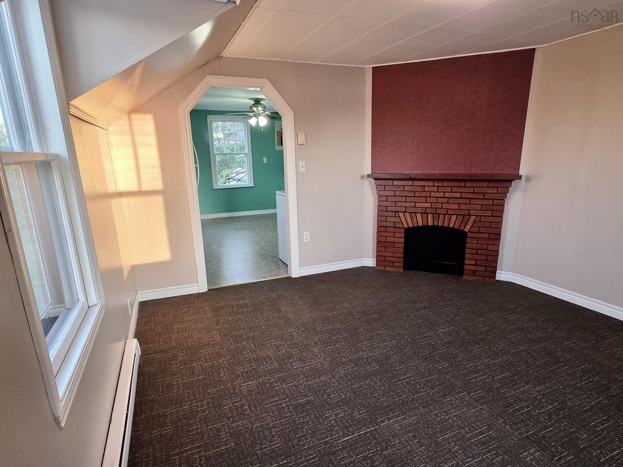 1544 St Margarets Bay Road, Timberlea, NS (MLS 202523823)