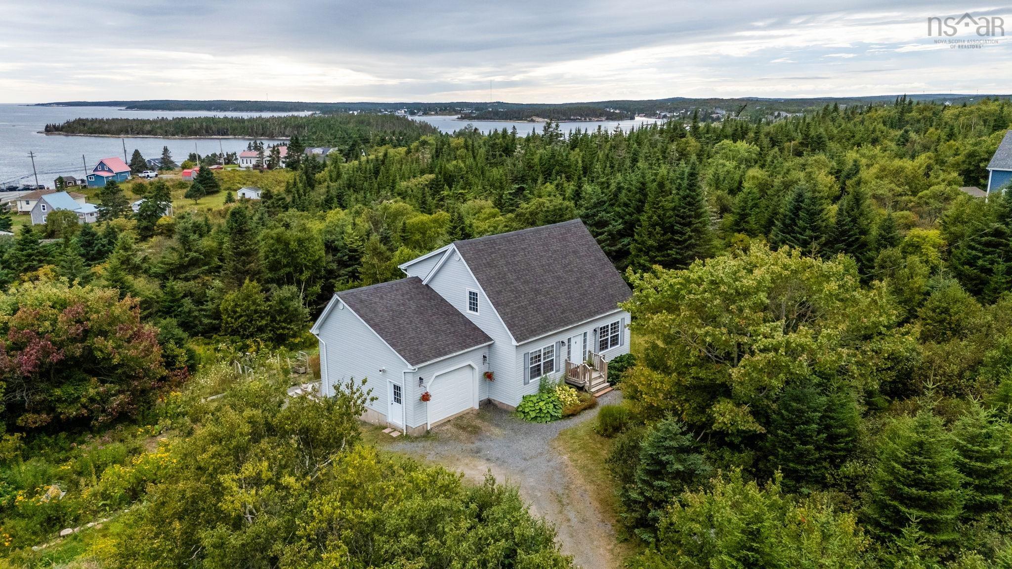 12 Crystal Hill Drive, Sambro Head, NS (MLS 202523843)