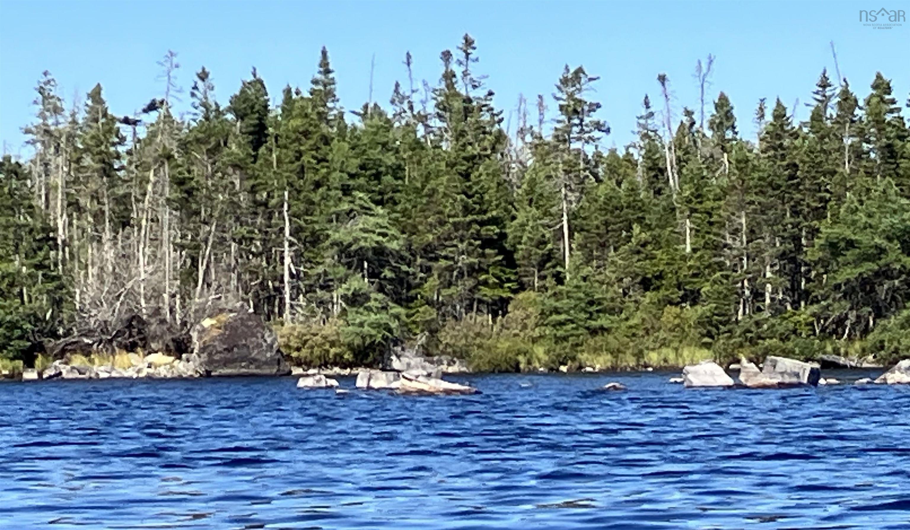 000 Highway16, Half Island Cove, NS (MLS® 202523873)