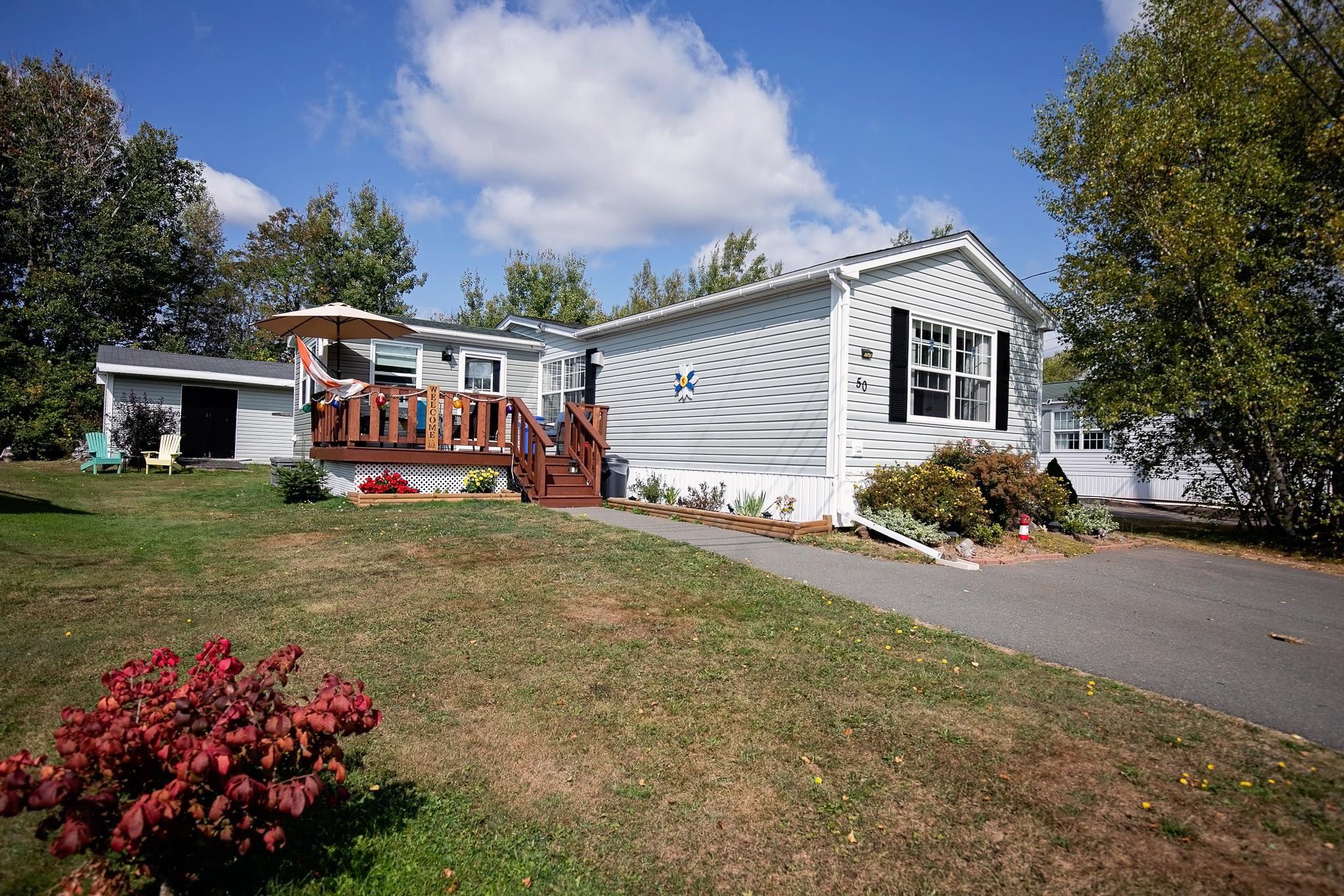 50 Pinehurst Street, Amherst, NS (MLS 202523903)