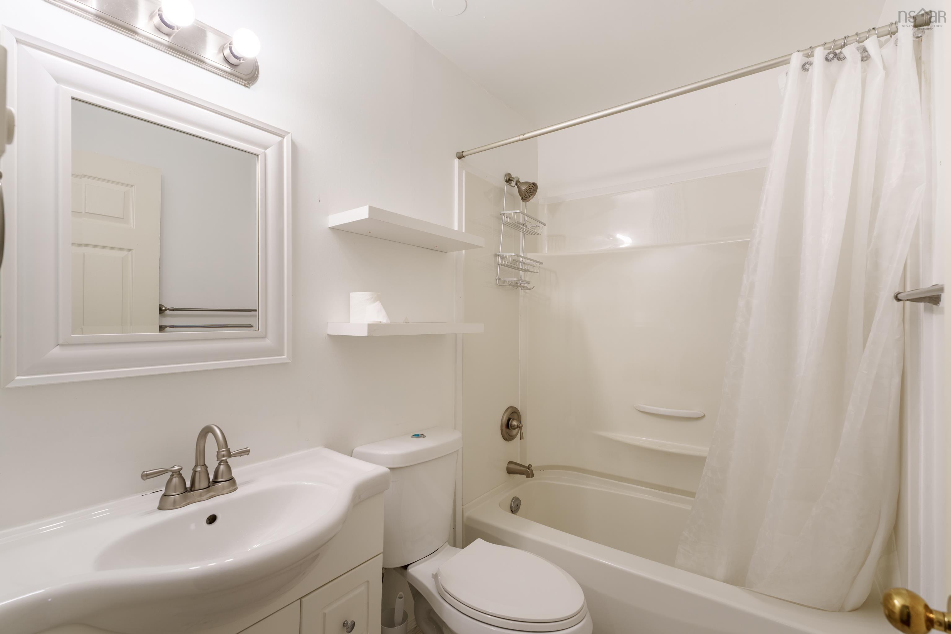 204 182 Farnham Gate Road, Halifax, NS (MLS 202523917)