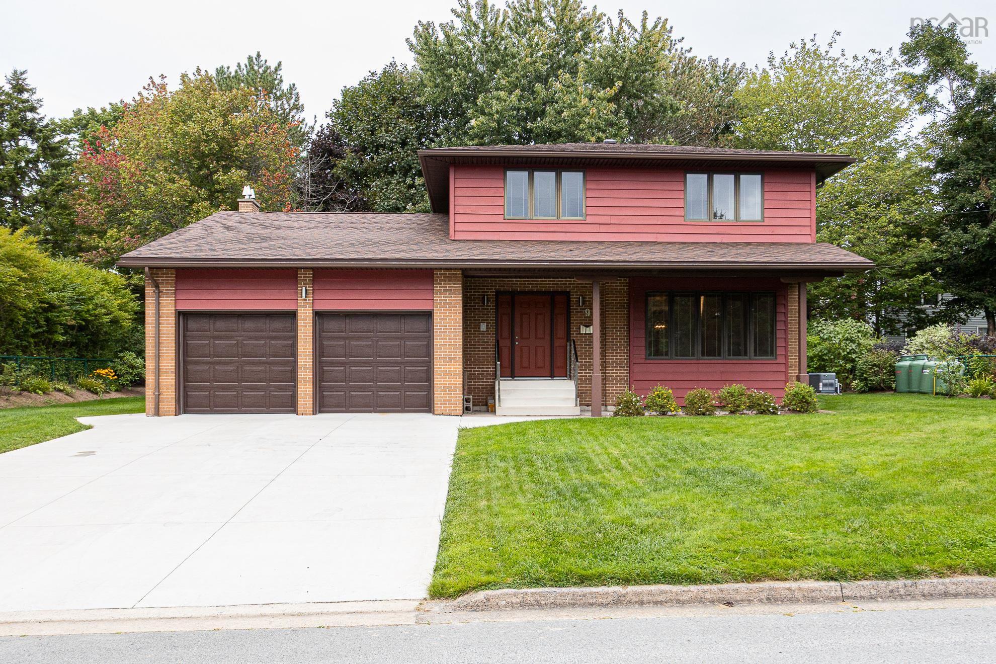 9 Nighthawk Lane, Bedford, NS (MLS® 202523919)