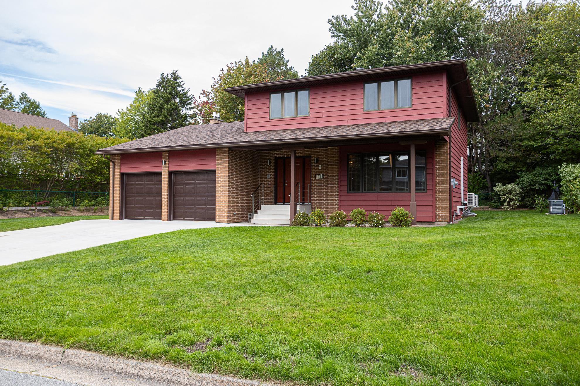 9 Nighthawk Lane, Bedford, NS (MLS 202523919)