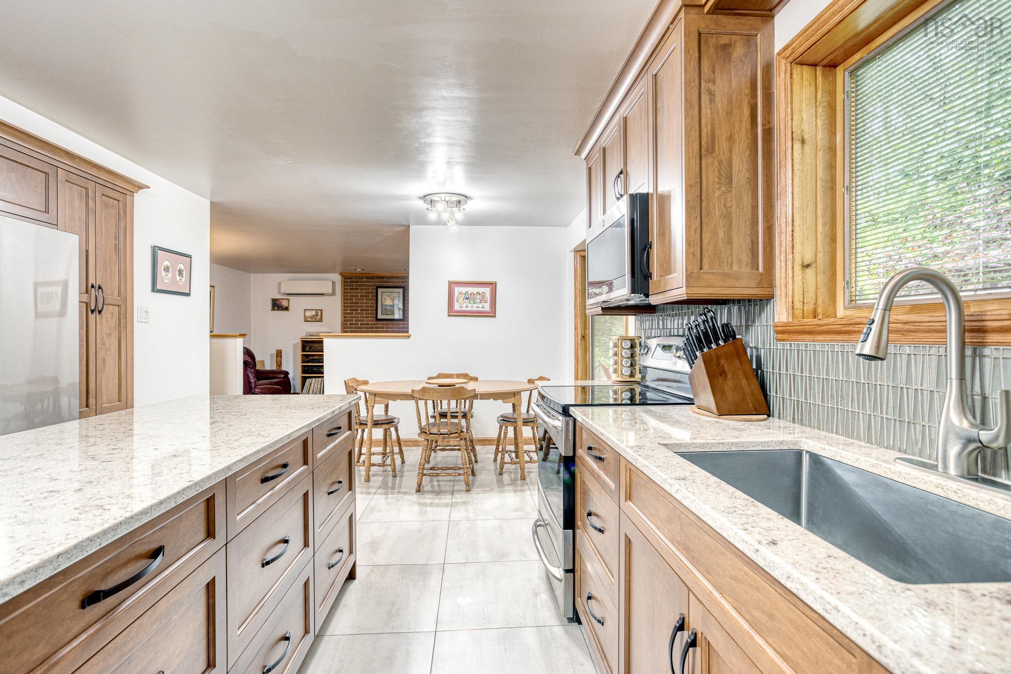 9 Nighthawk Lane, Bedford, NS (MLS 202523919)