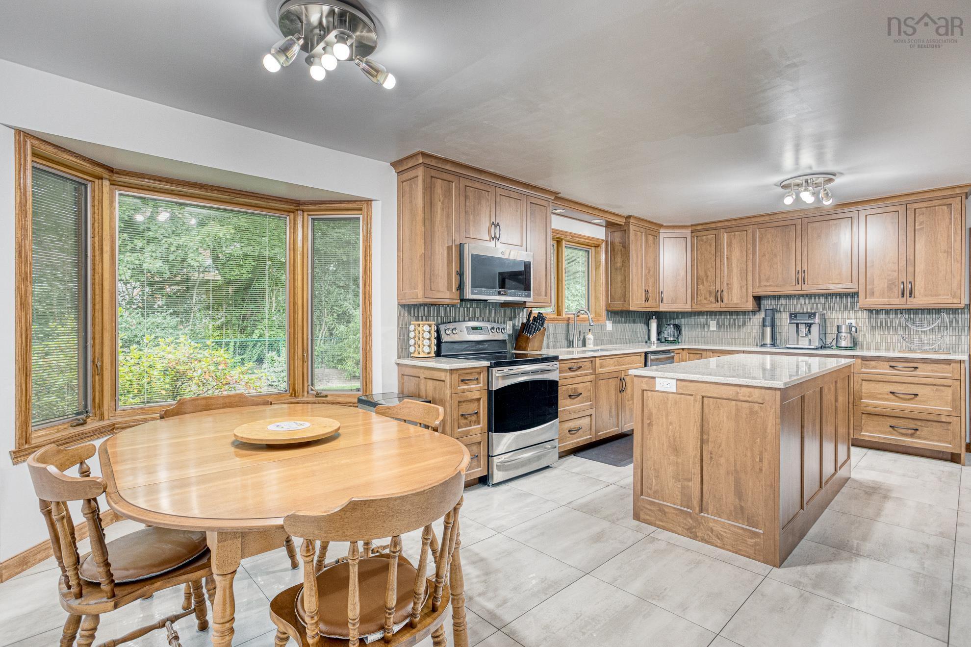 9 Nighthawk Lane, Bedford, NS (MLS 202523919)