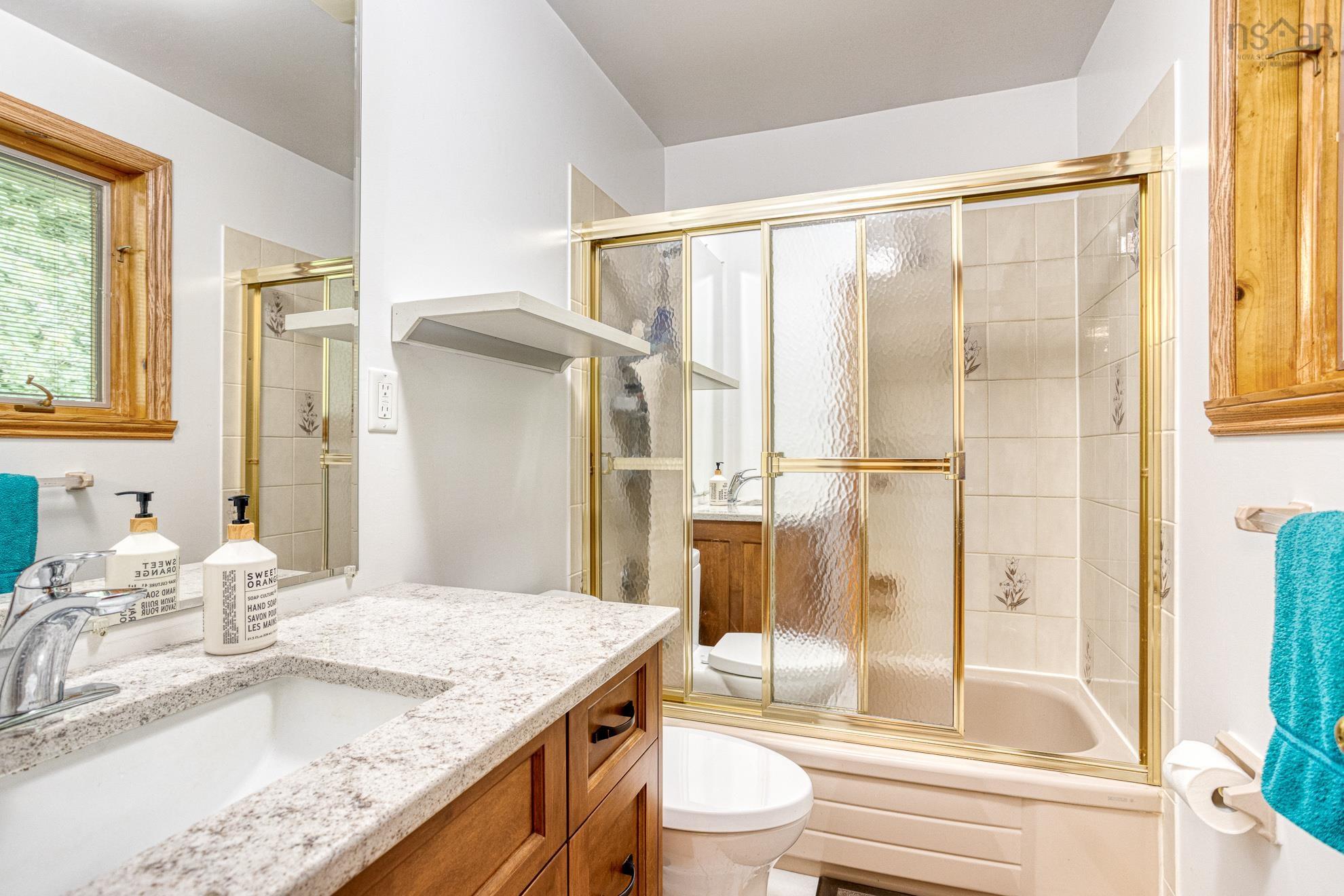 9 Nighthawk Lane, Bedford, NS (MLS 202523919)