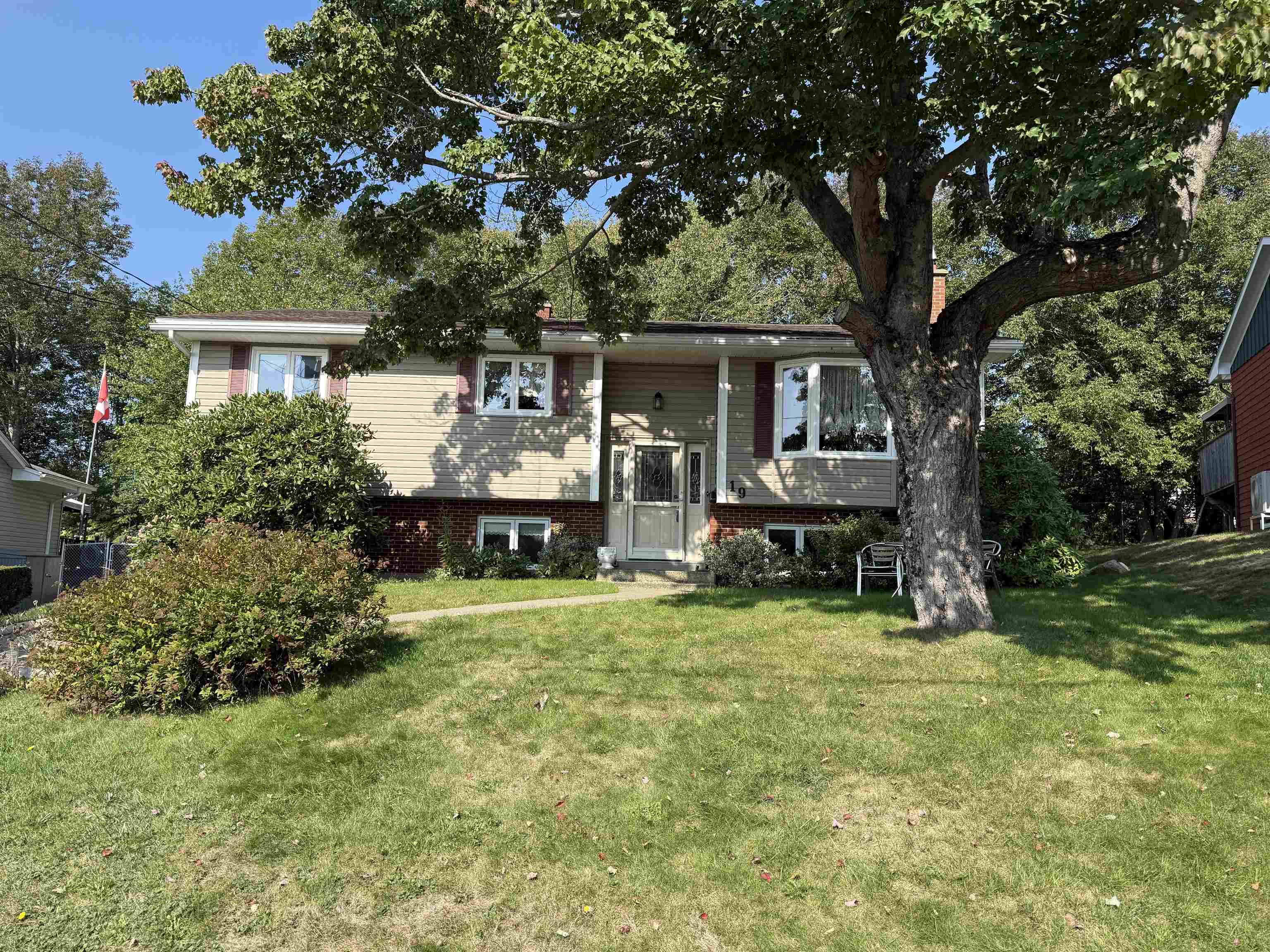 19 Eastwood Court, Cole Harbour, NS (MLS® 202523921)