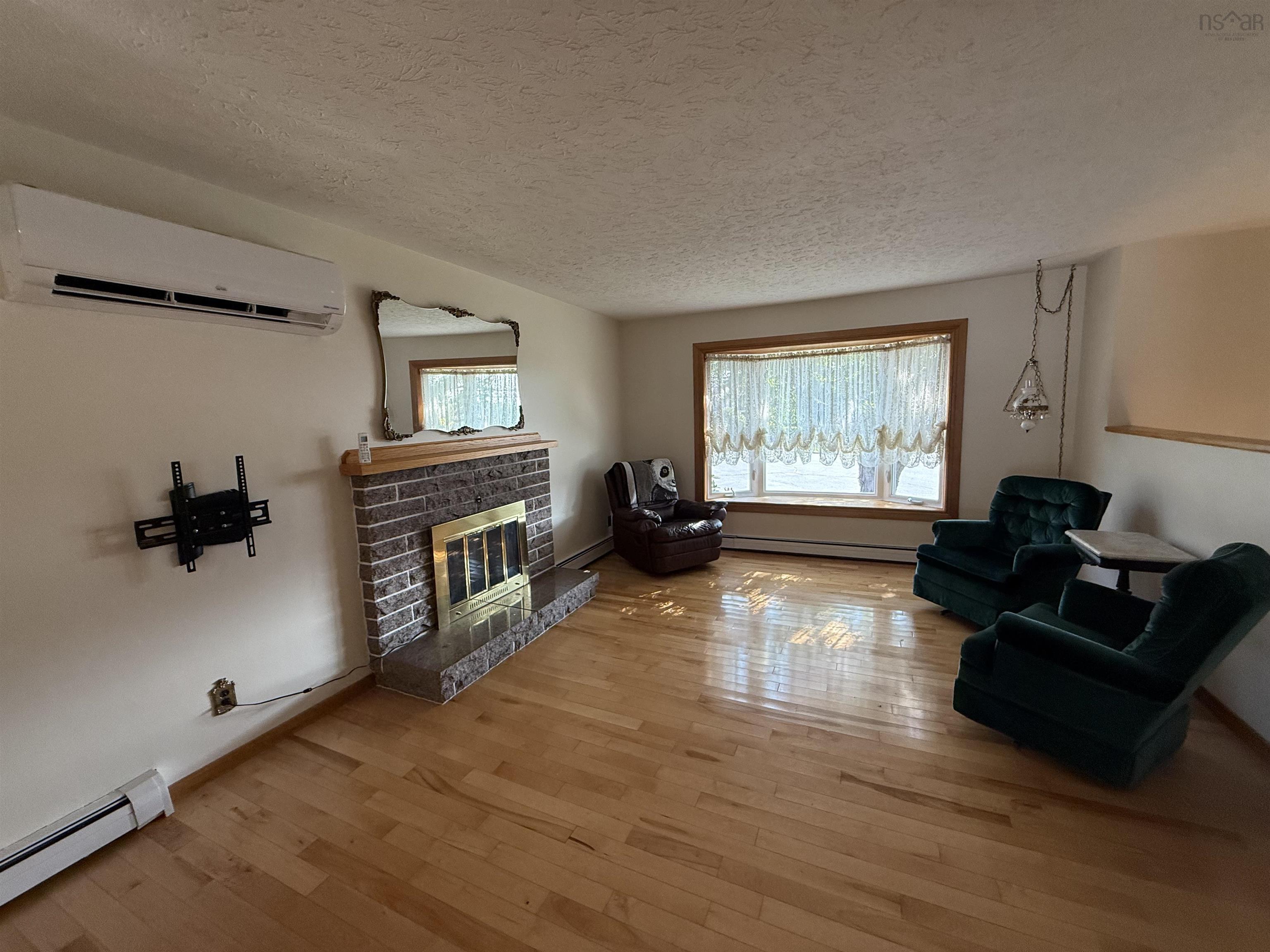 19 Eastwood Court, Cole Harbour, NS (MLS 202523921)