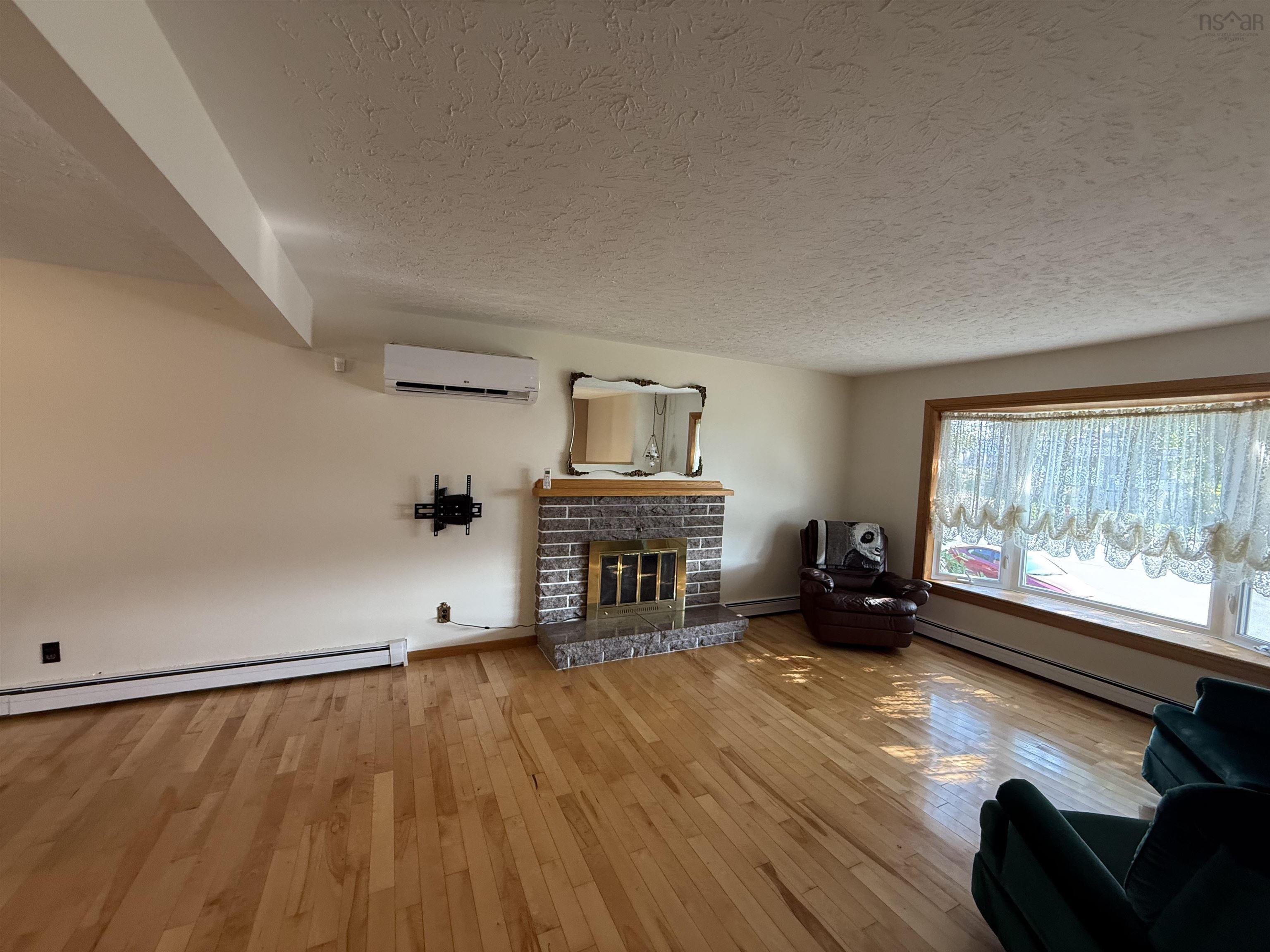 19 Eastwood Court, Cole Harbour, NS (MLS 202523921)