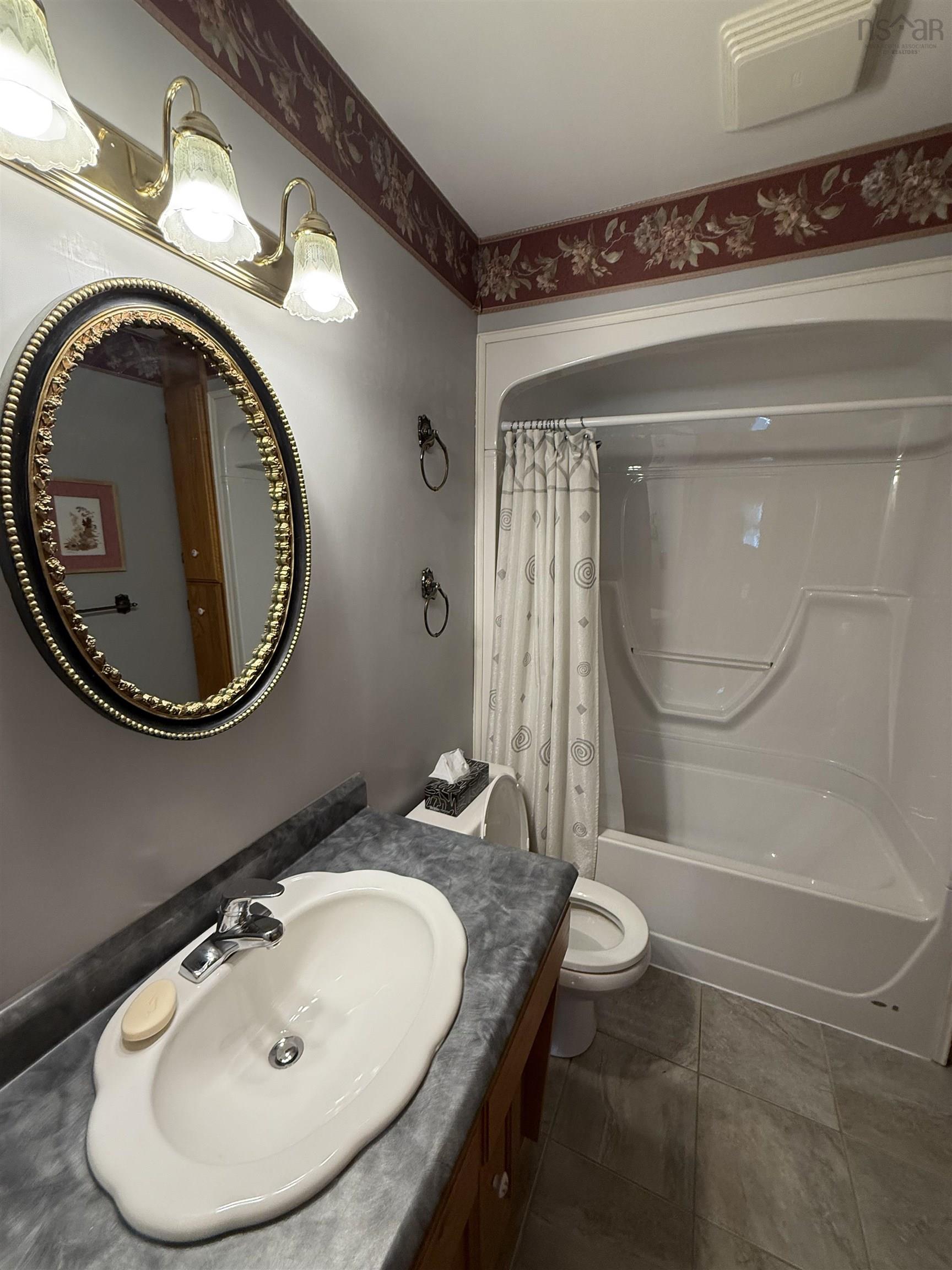 19 Eastwood Court, Cole Harbour, NS (MLS 202523921)