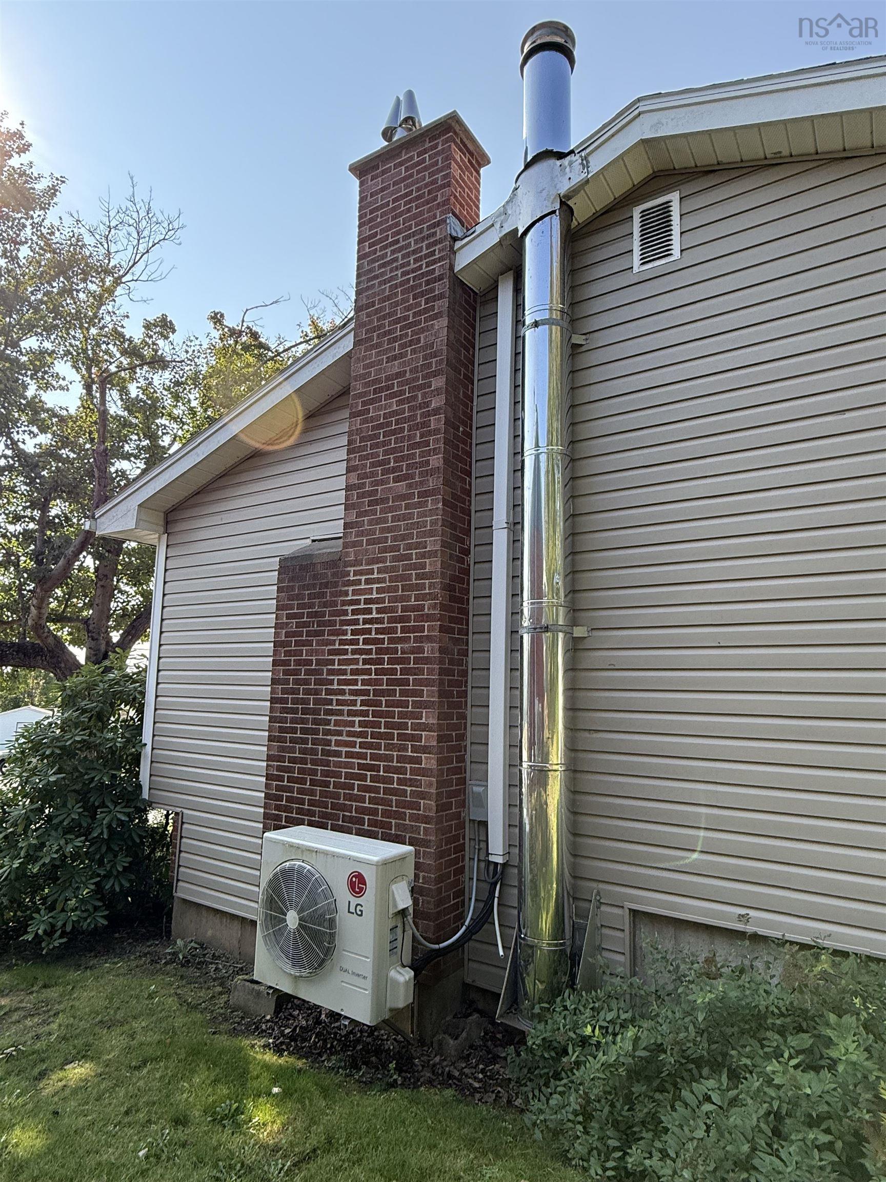 19 Eastwood Court, Cole Harbour, NS (MLS 202523921)