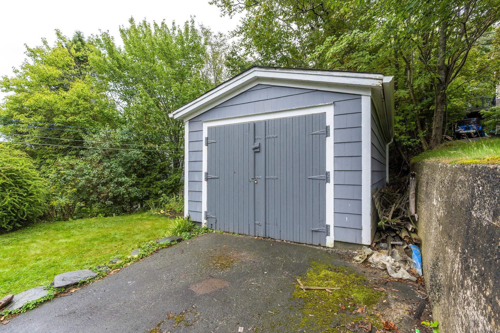 540 St Margarets Bay Road, Halifax, NS (MLS 202523928)