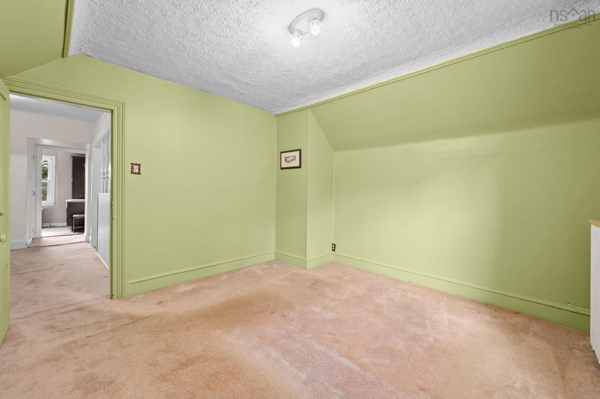 5726 Willow Street, Halifax, NS (MLS 202523945)