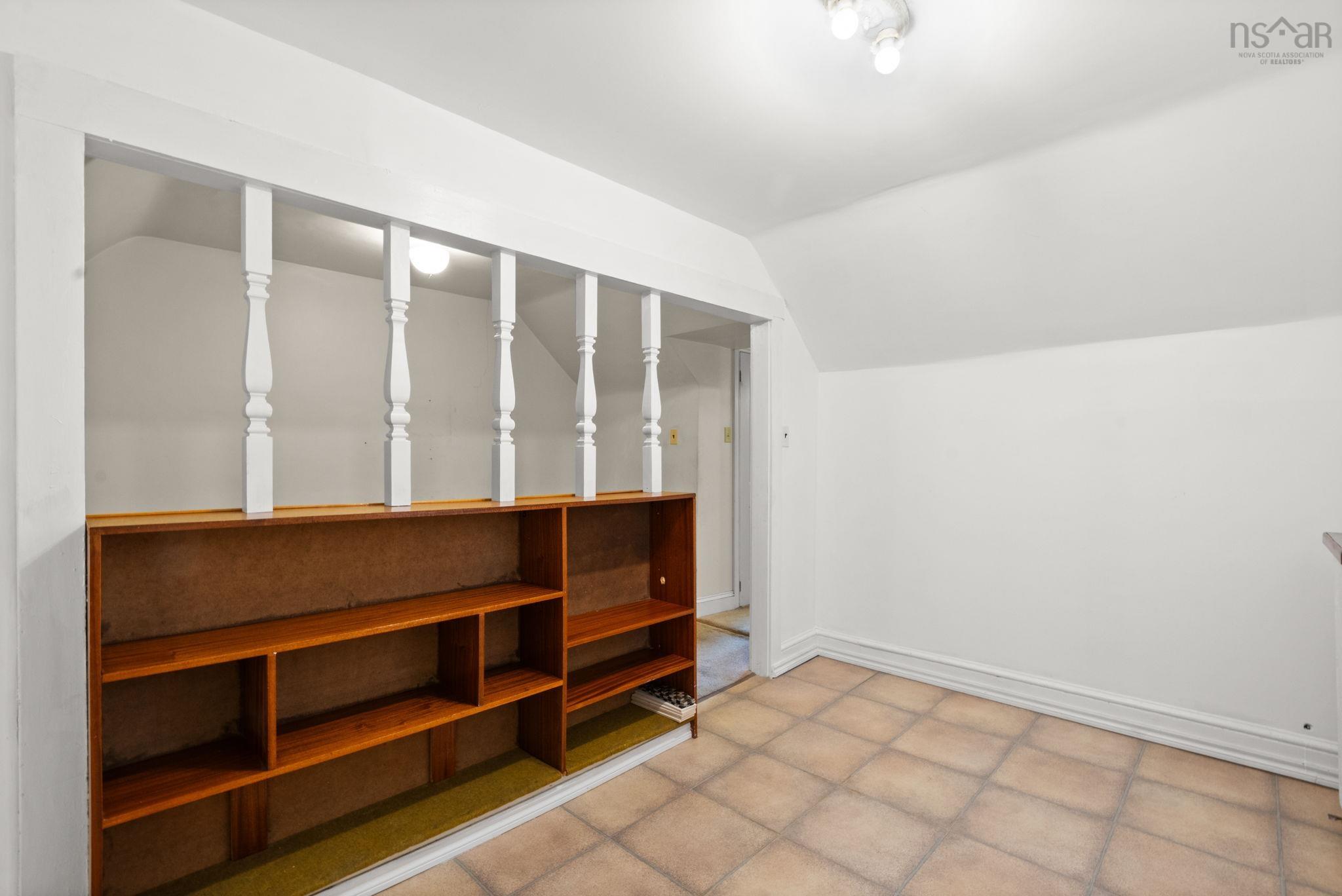 5726 Willow Street, Halifax, NS (MLS 202523945)