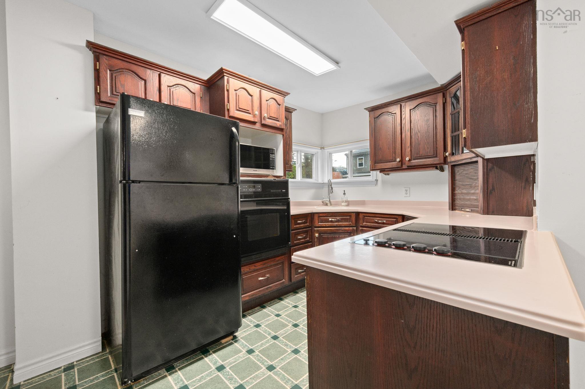 5726 Willow Street, Halifax, NS (MLS 202523945)