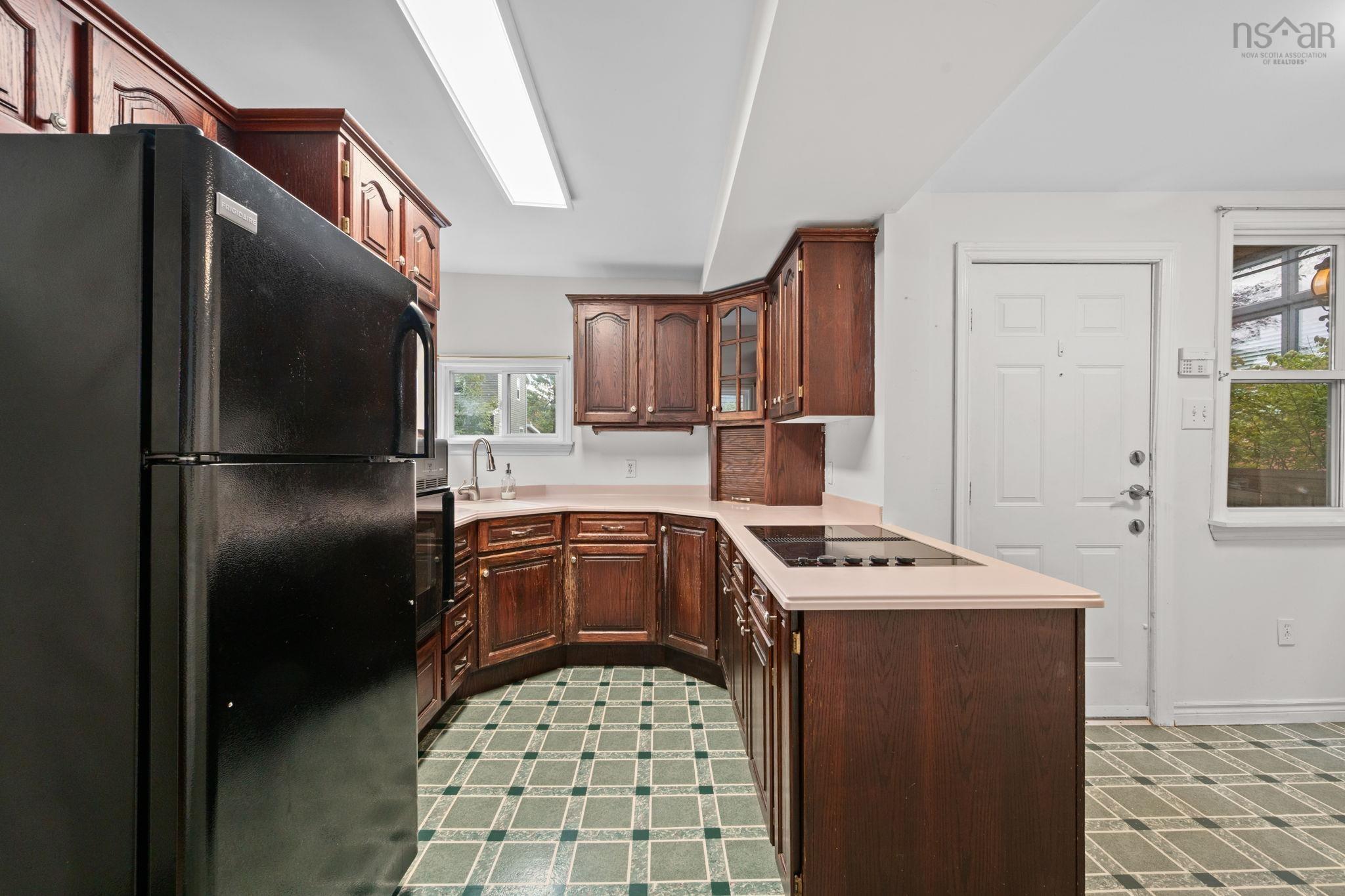 5726 Willow Street, Halifax, NS (MLS 202523945)