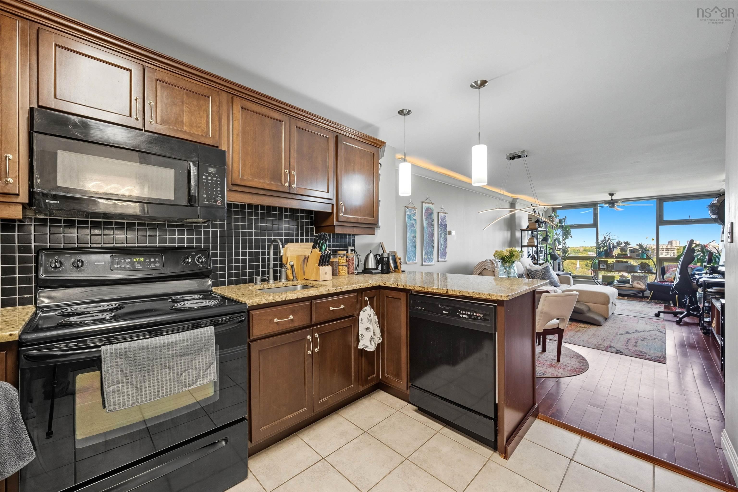 1601 6369 Coburg Road, Halifax, NS (MLS 202523983)