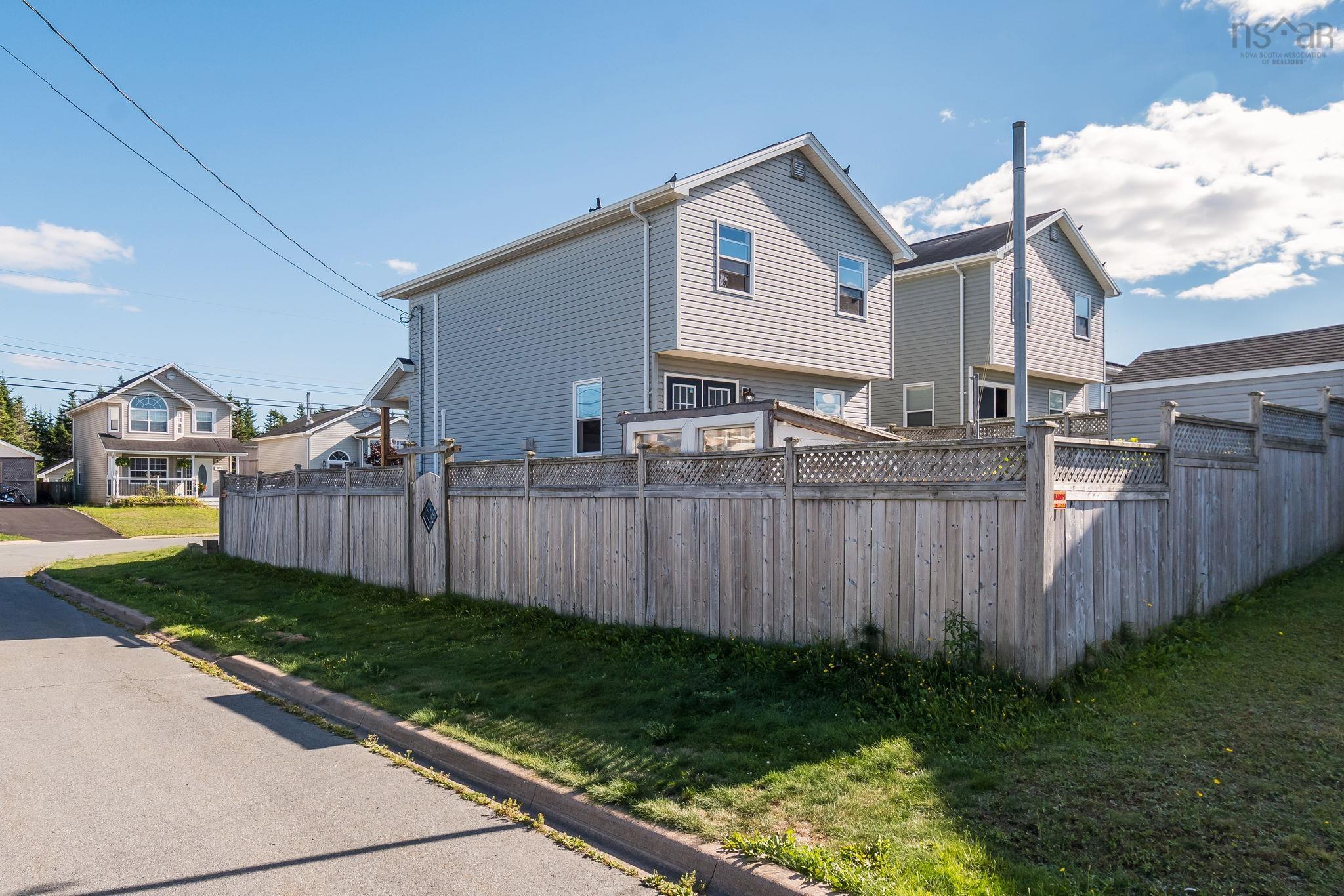 117 Vicky Crescent, Eastern Passage, NS (MLS 202524038)