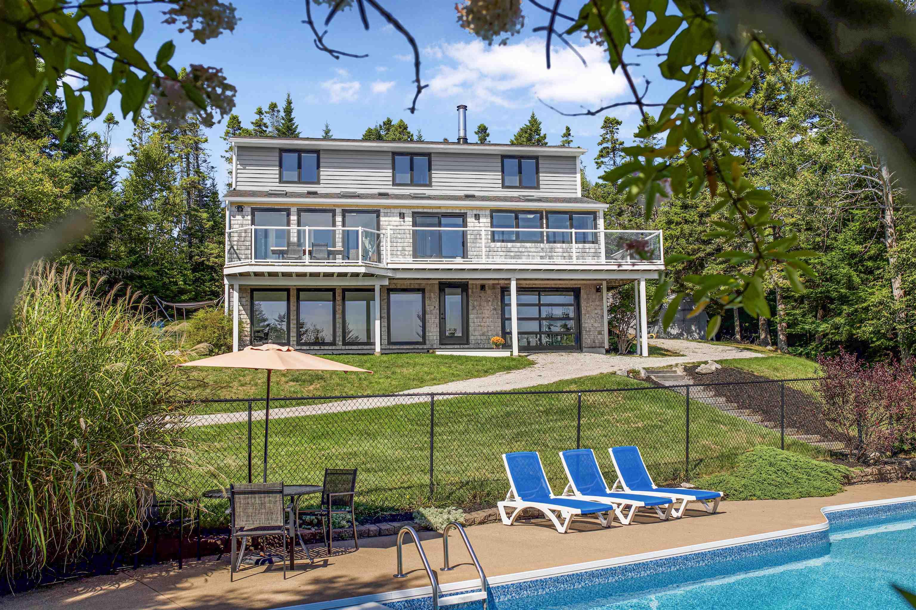 214 Hillside Drive, Boutiliers Point, NS (MLS 202524060)